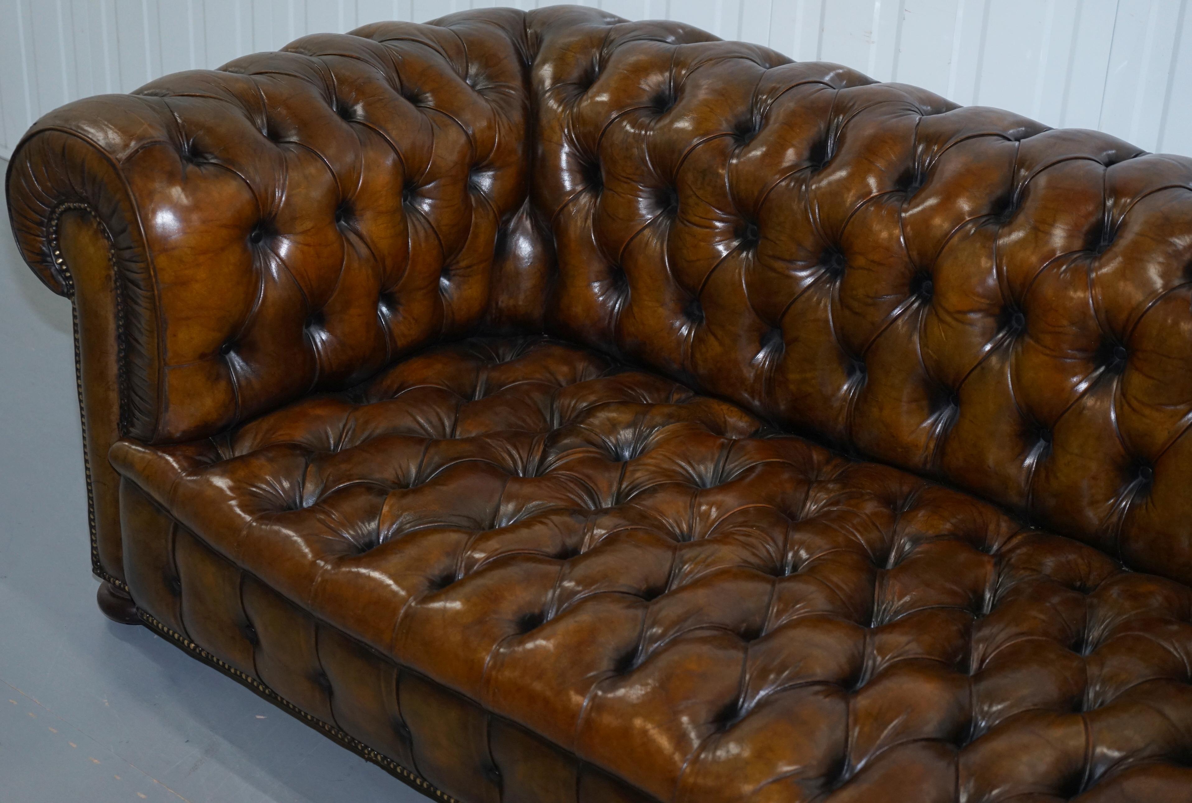 victorian chesterfield sofa