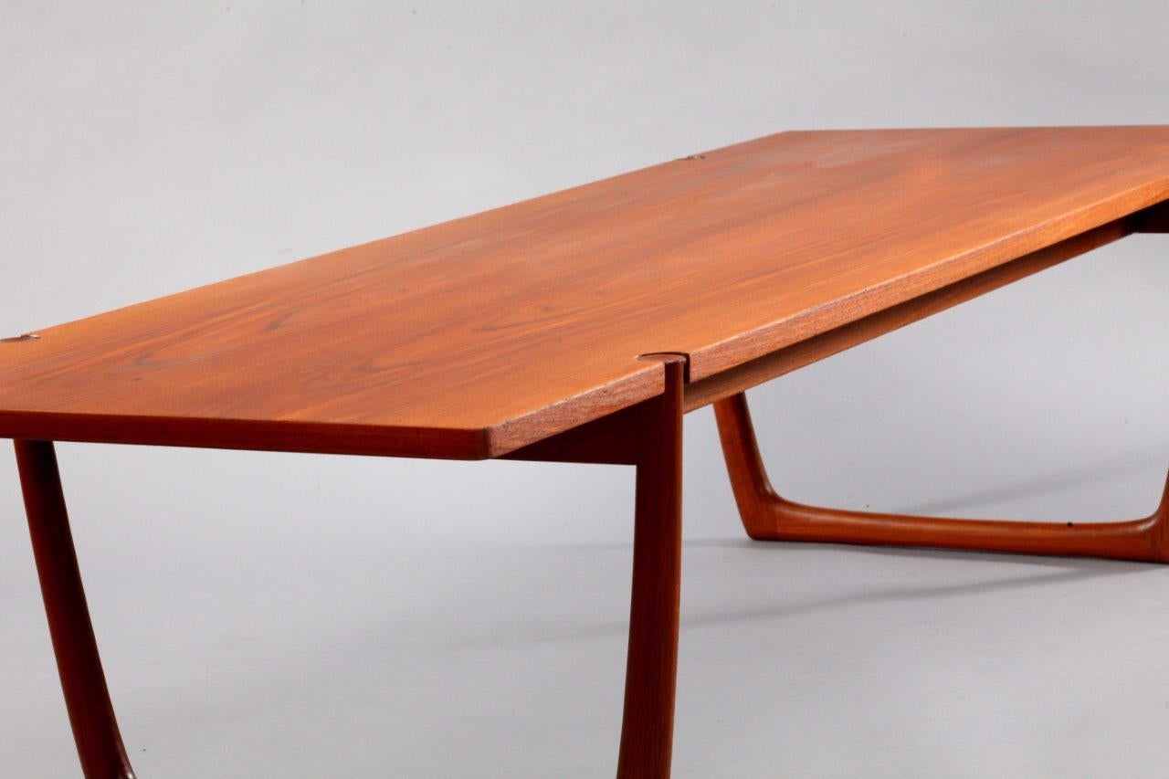 Scandinavian Modern Huge Rectangular Teak Coffee Table Designed Peter Hvidt Denmark, 1950