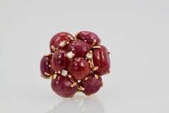 Huge Ruby Cabochon 14 Karat Yellow Gold Ring