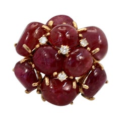 Huge Ruby Cabochon 14 Karat Yellow Gold Ring