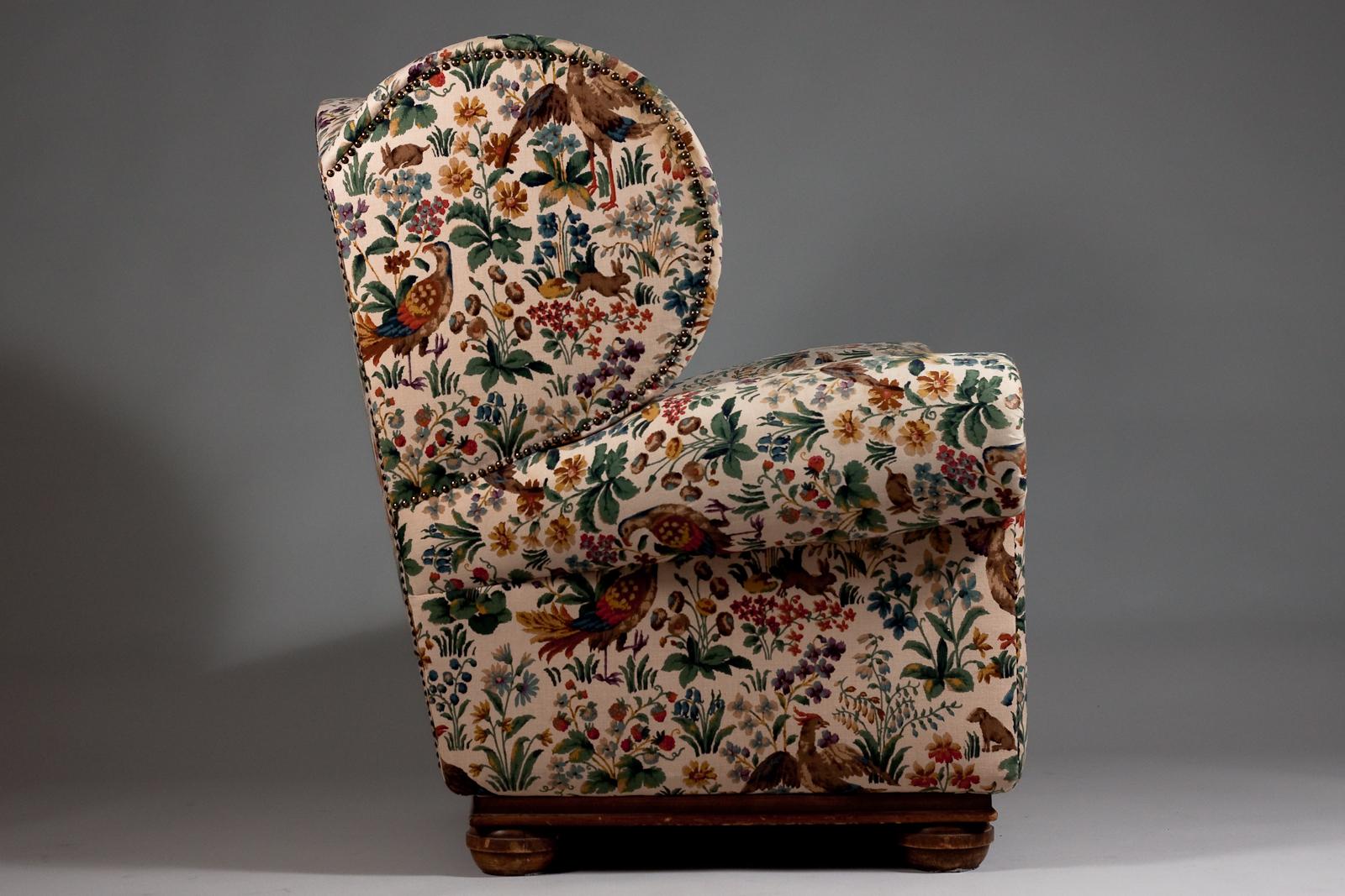 Fabric Huge scandinavian modern wingback lounge chair For Sale