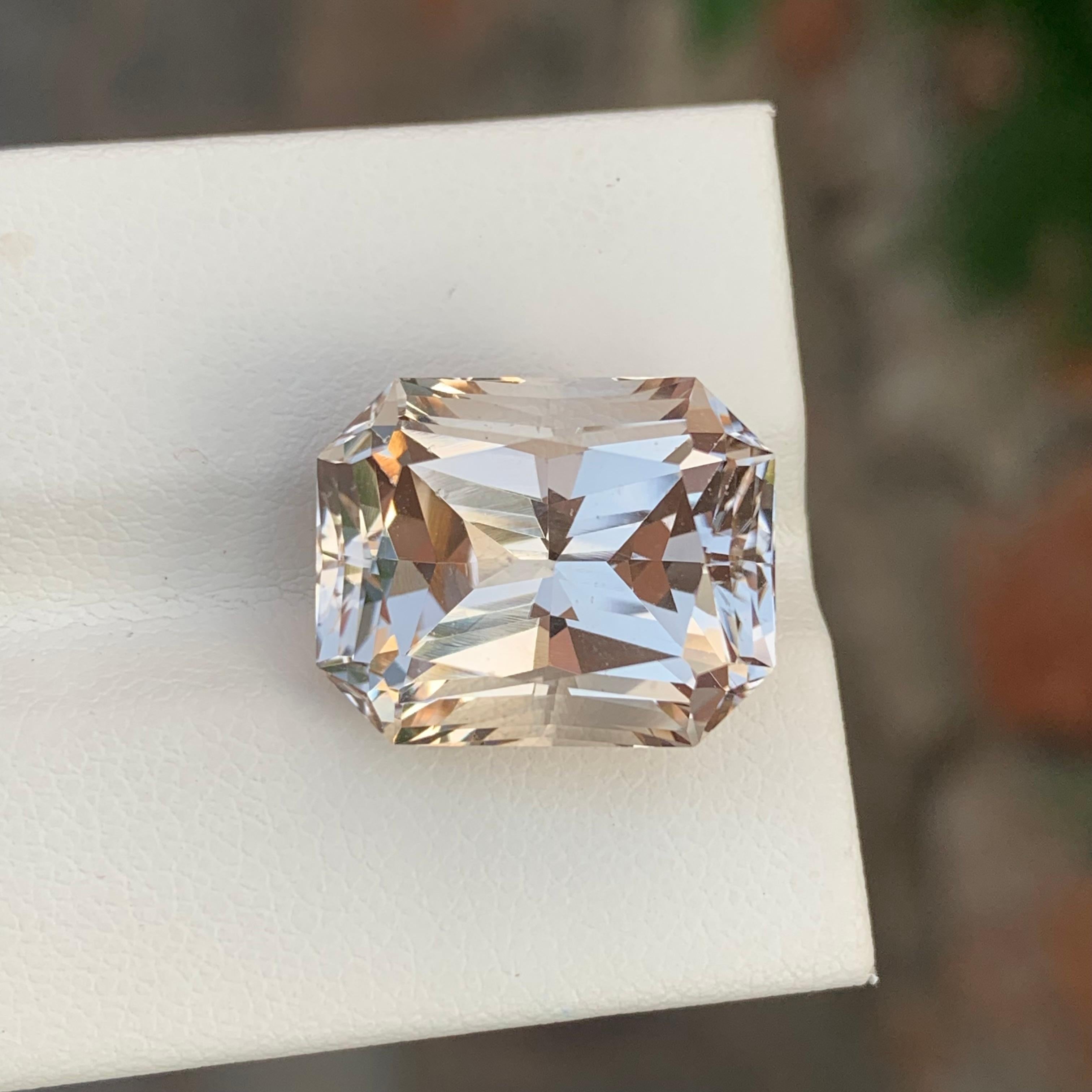 Enorme Topacio Dorado Suelto Natural Tallado en Tijera 19,15 Quilates De Skardu, Pakistán en venta 2