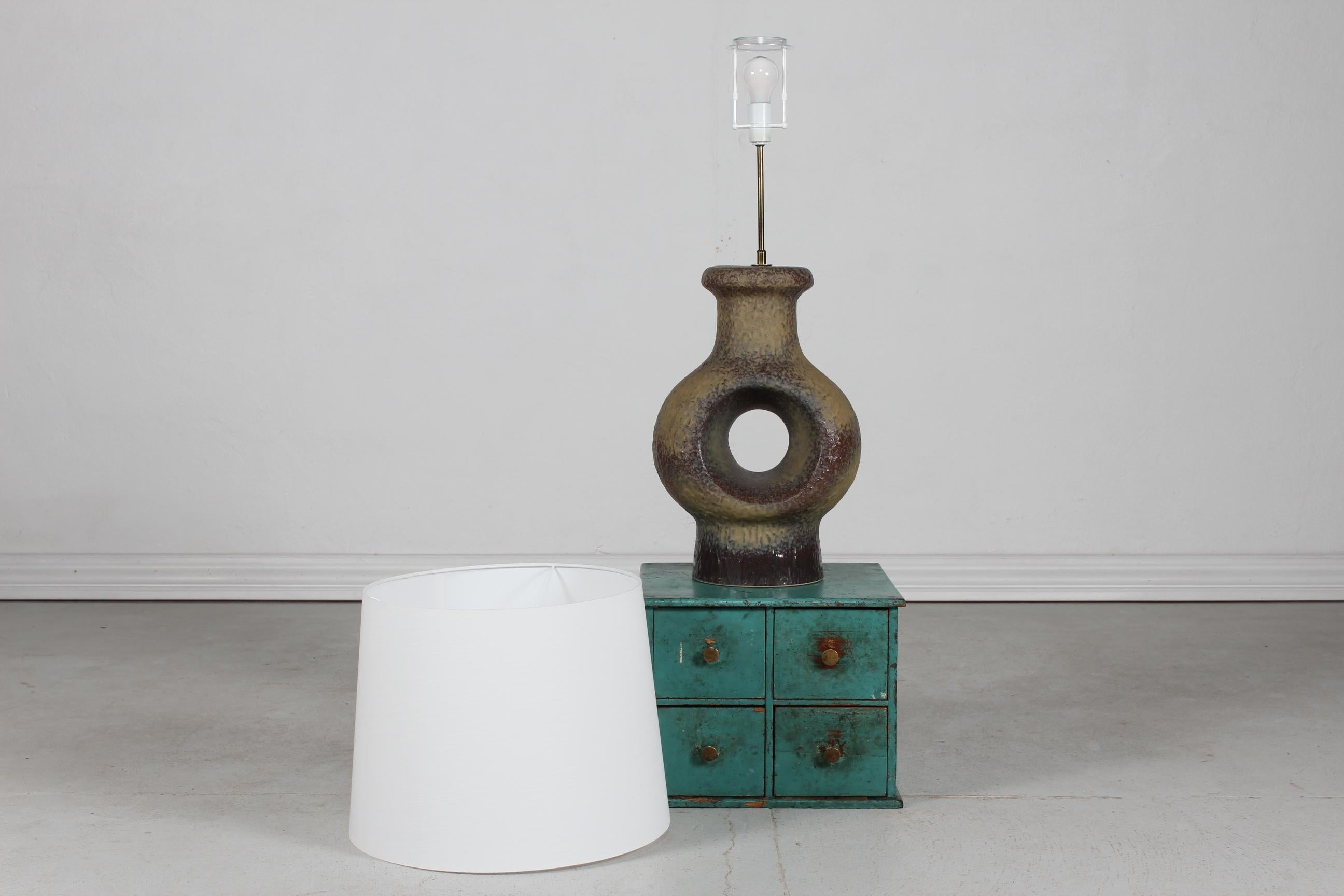 HUGE Sculptural Danish Brutalist Style Table Lamp in Grey Earthen Colors 1970s For Sale 4