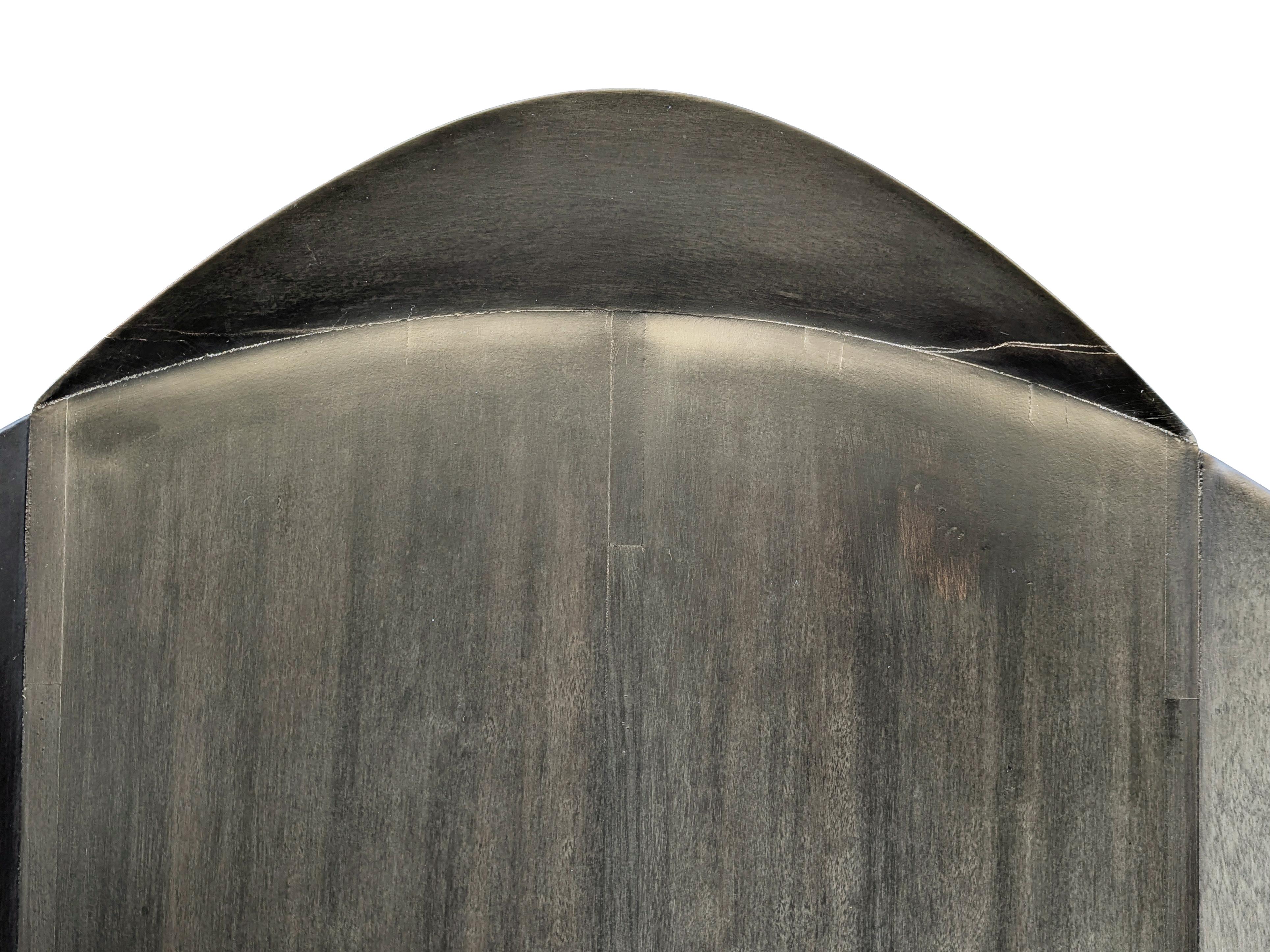 Enorme y escultural trono/sillón Matrix de madera gris de Adriano and Paolo Suman para Renacimiento gótico en venta