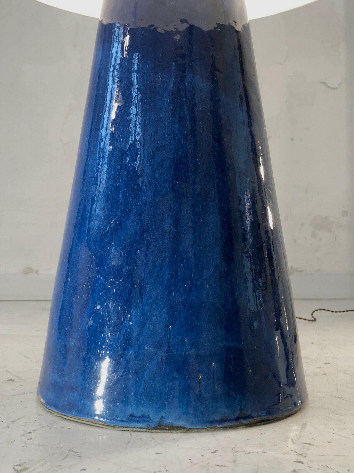 HUGE Sculptural MEMPHIS Style GEOMETRIC Keramik FLOOR oder TABLE LAMP Frankreich 1980 (Ende des 20. Jahrhunderts) im Angebot