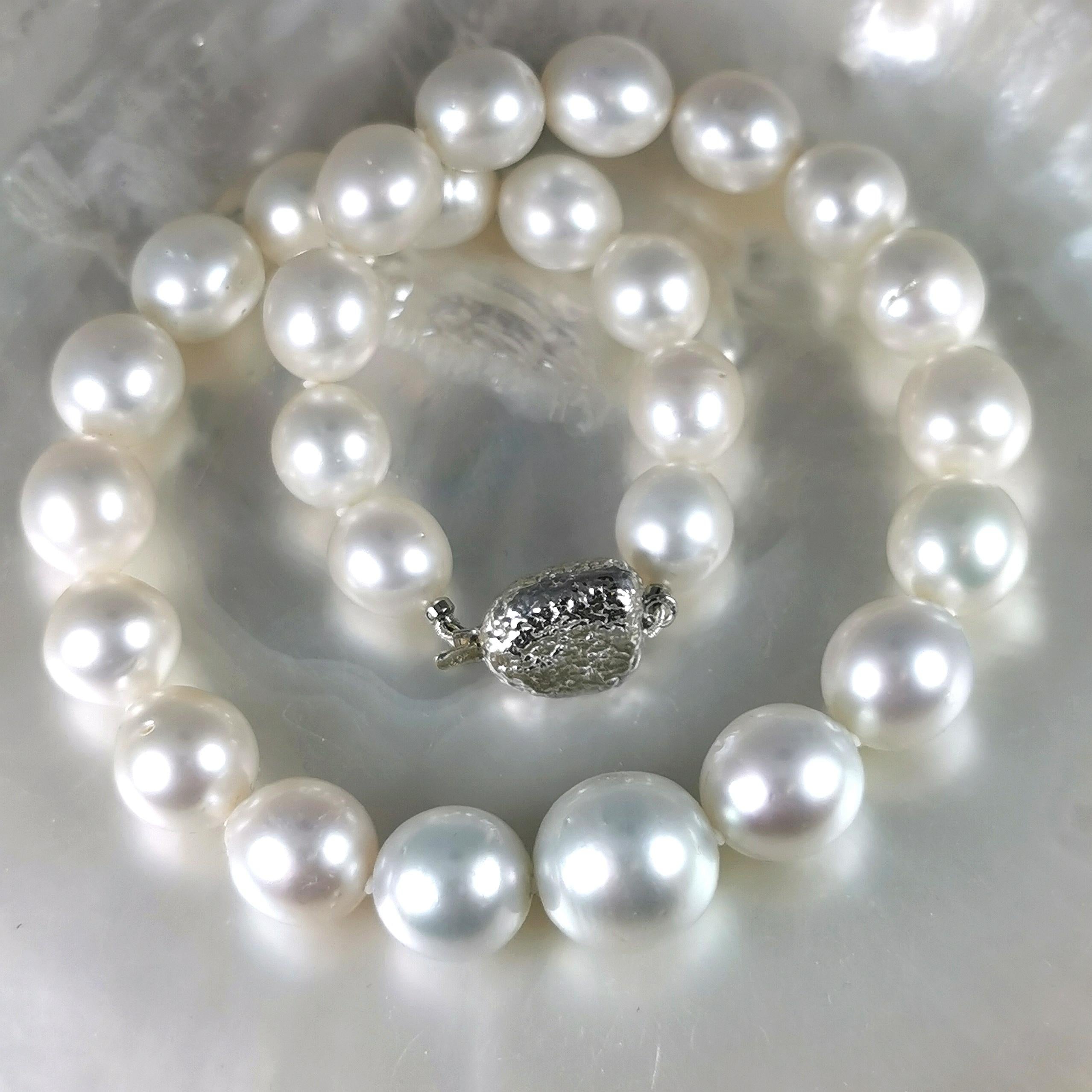 Huge Southsea pearls Necklace with 925S. Clasp In New Condition For Sale In Préverenges, VD