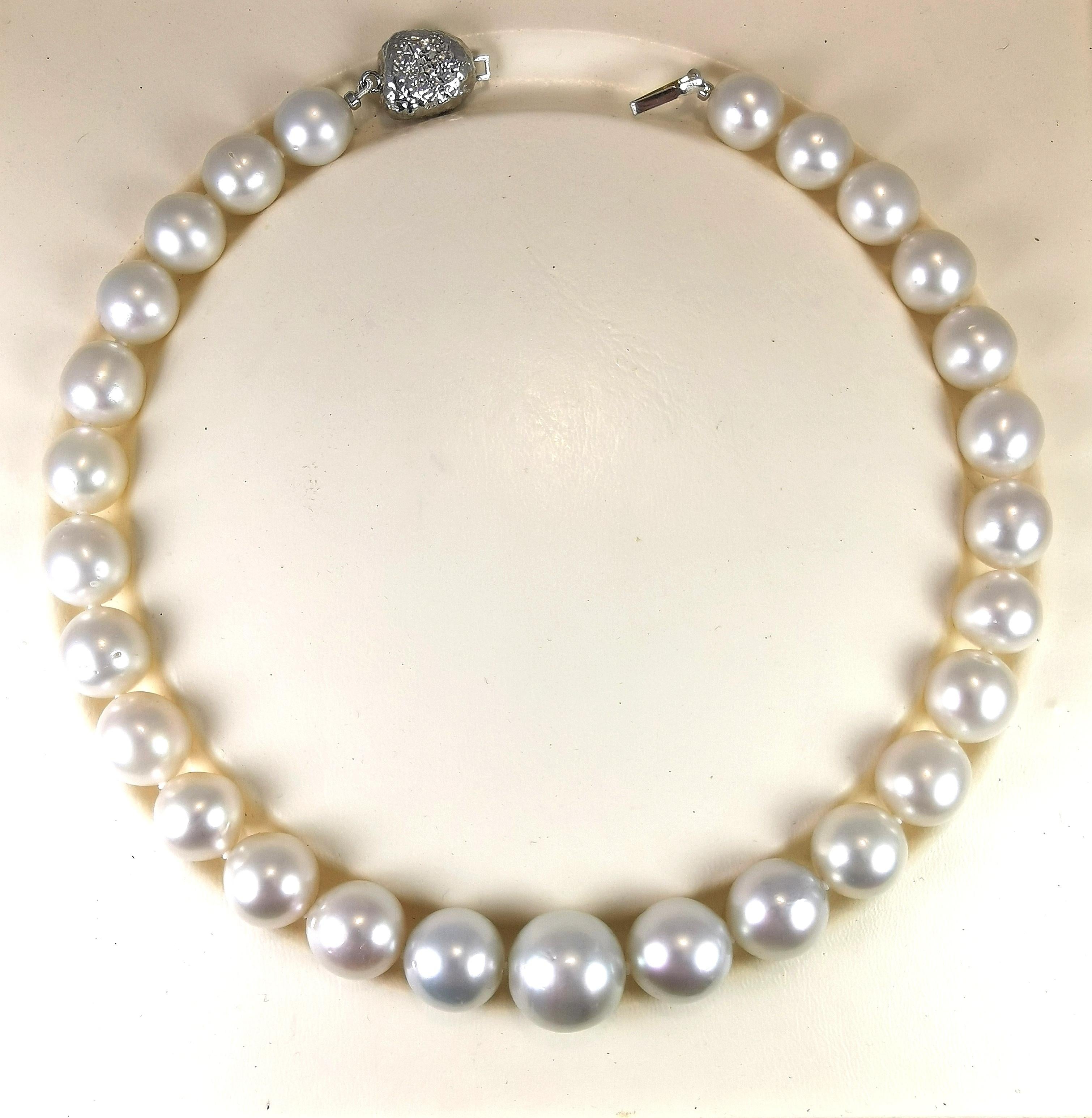 Women's Huge Southsea pearls Necklace with 925S. Clasp For Sale