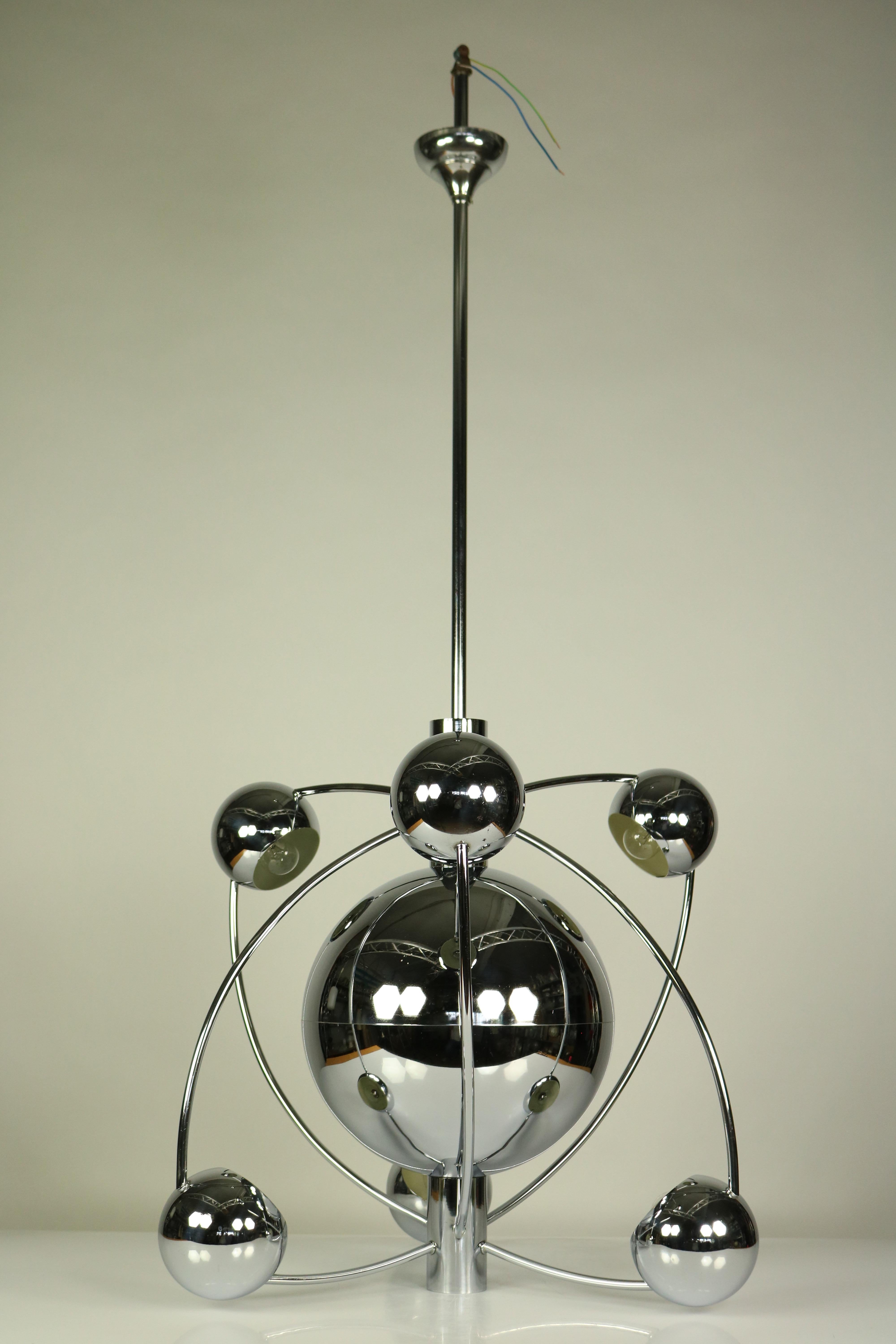 Huge Spectacular Atomic Pendant Light Space Age Sputnik Lamp Chrome Satellite For Sale 4
