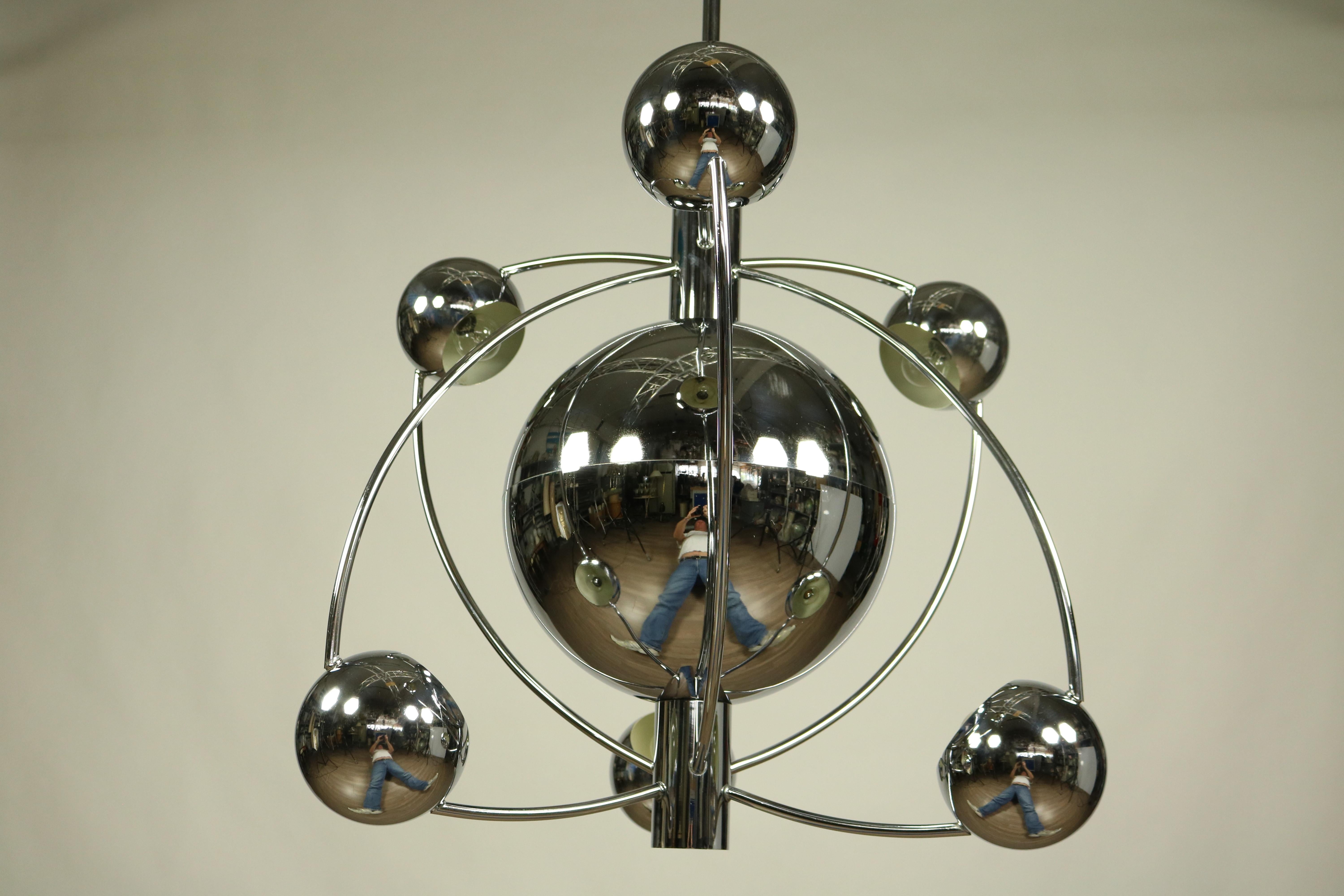 Huge Spectacular Atomic Pendant Light Space Age Sputnik Lamp Chrome Satellite For Sale 3