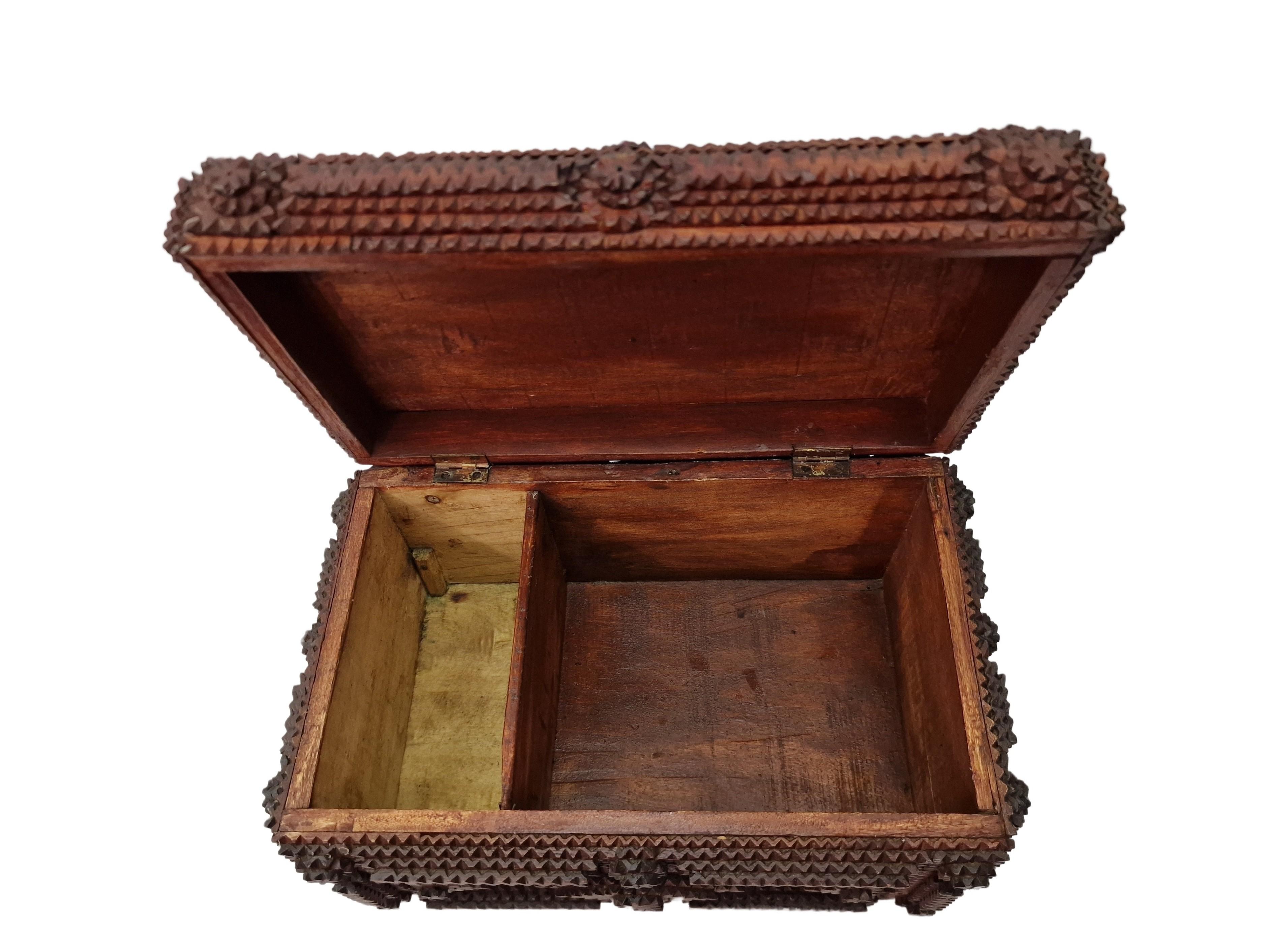 Espectacular caja grande rara de colección, cofre, Tramp Art, arte popular, 1885, Austria en venta 2