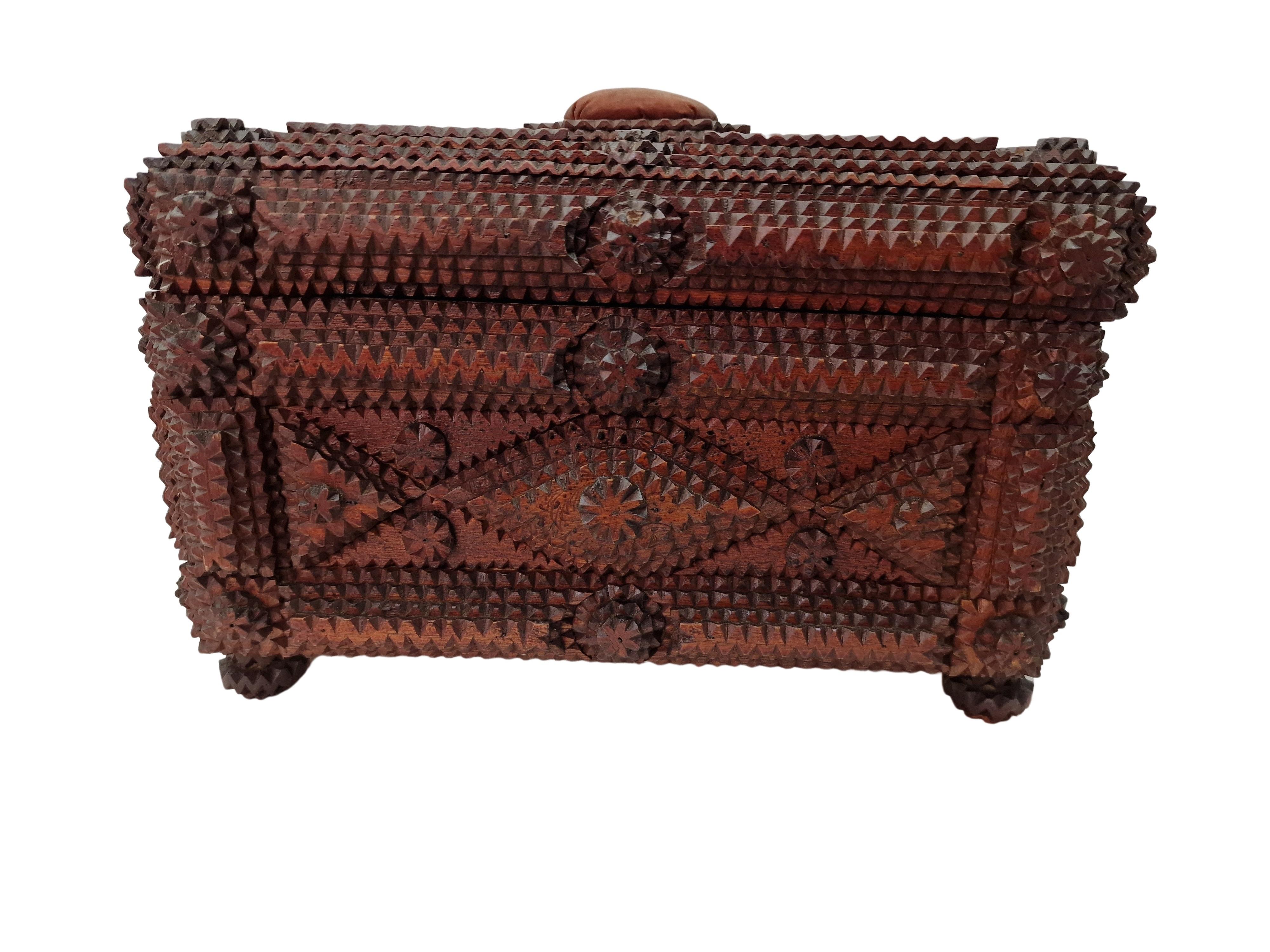 Espectacular caja grande rara de colección, cofre, Tramp Art, arte popular, 1885, Austria Arte popular en venta