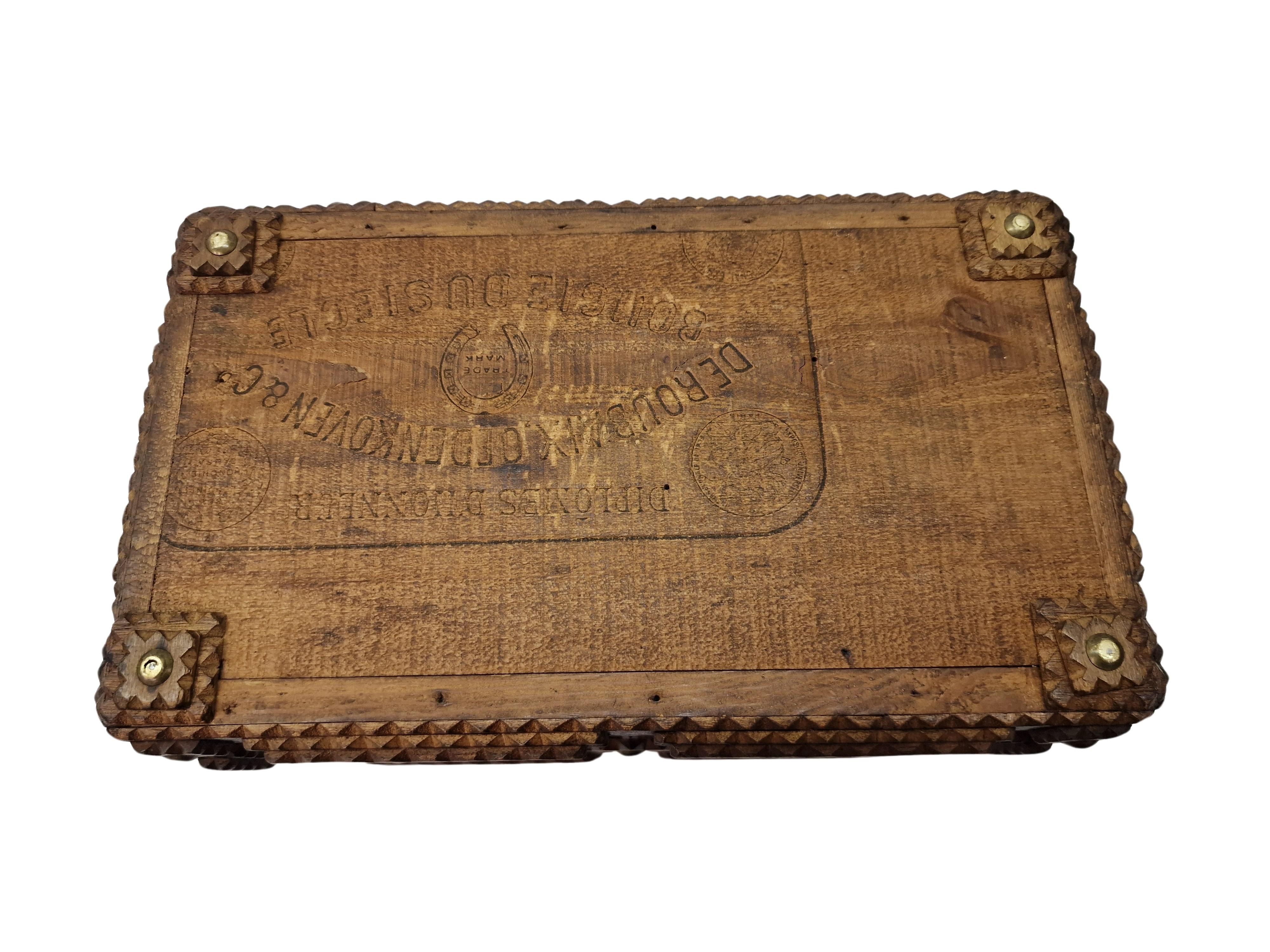 Espectacular caja grande rara de colección, cofre, Tramp Art, arte popular, 1890, Austria en venta 6