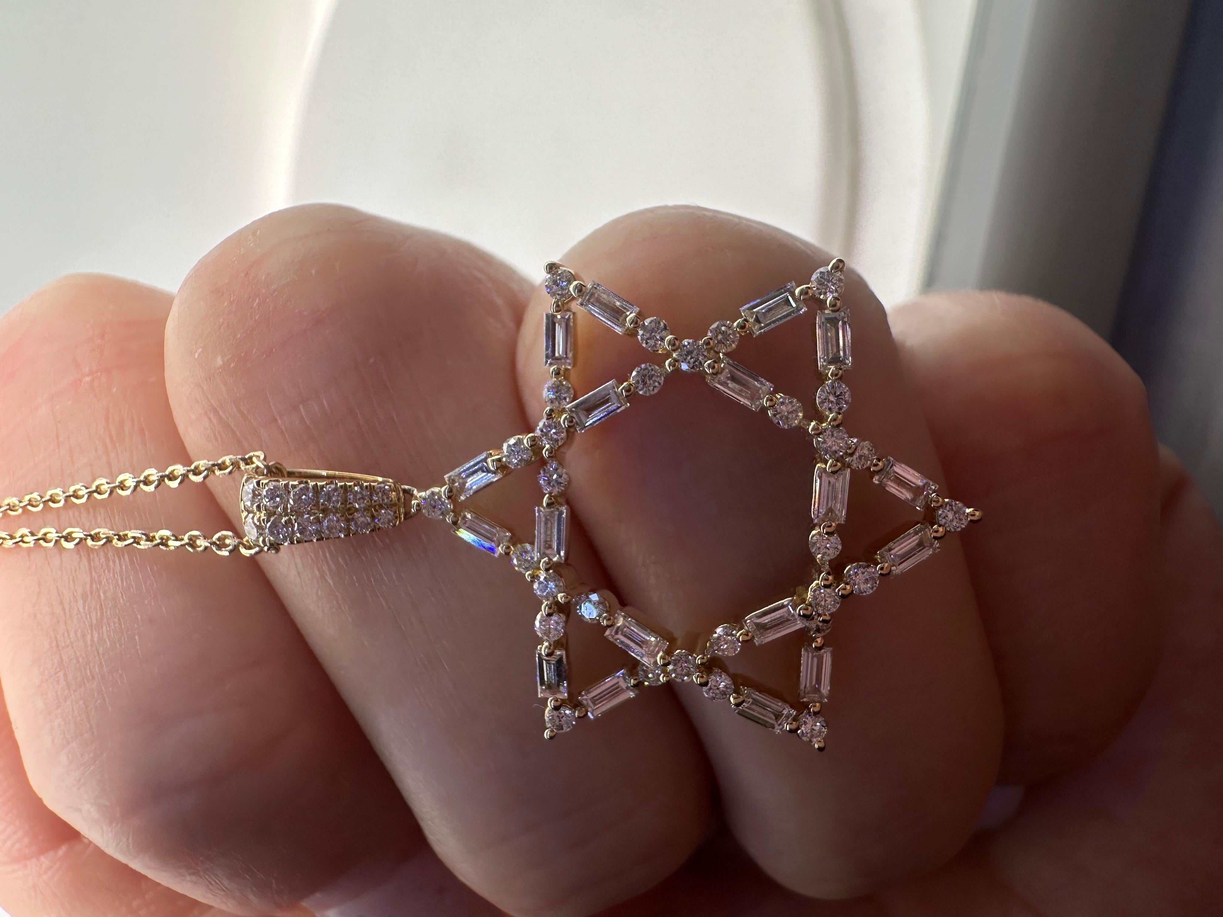 Round Cut Huge Star of DAVID diamond pendant necklace 18KT gold 18