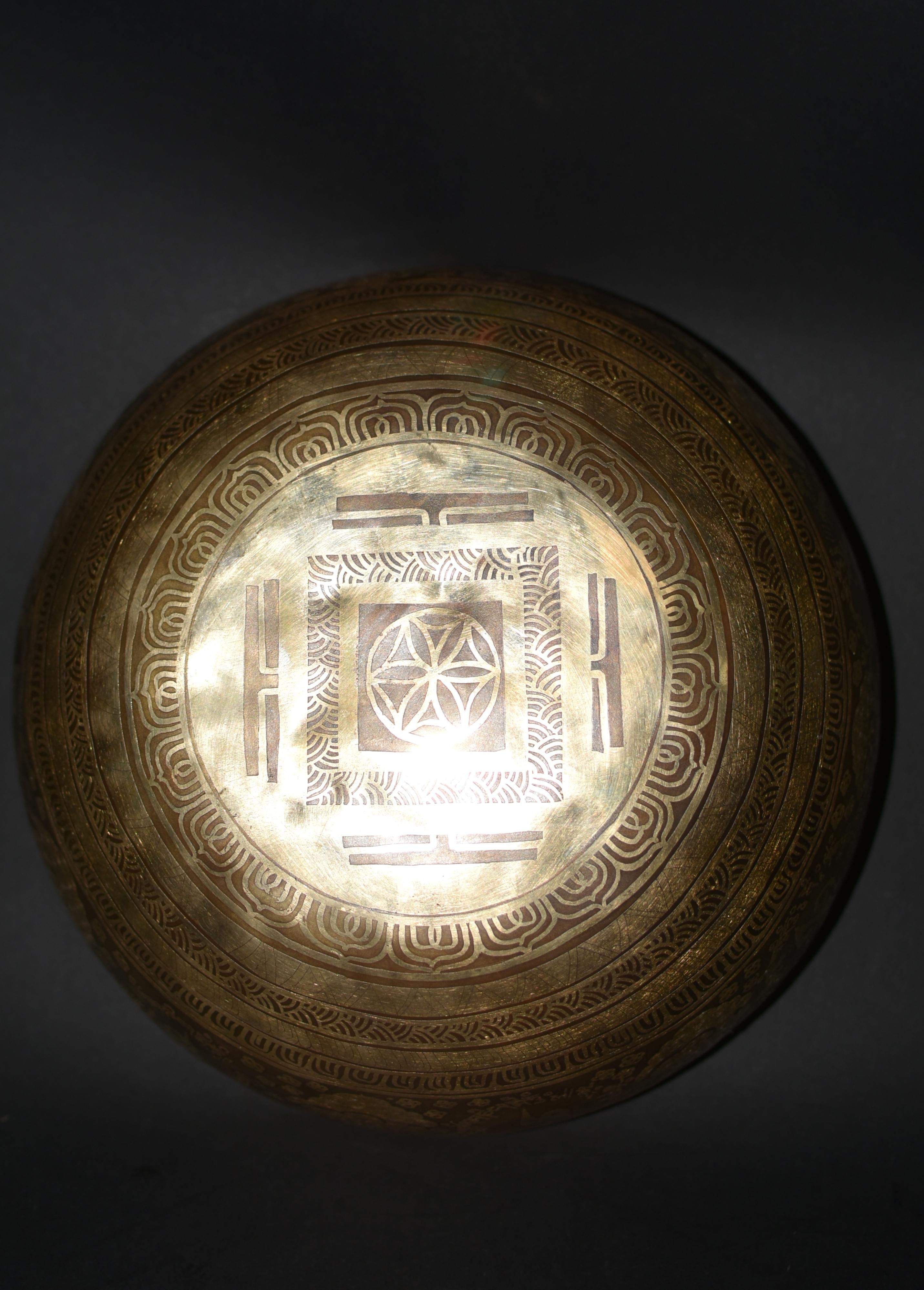 Brass Huge Tibetan Singing Bowl Viswa Vajra 11.25