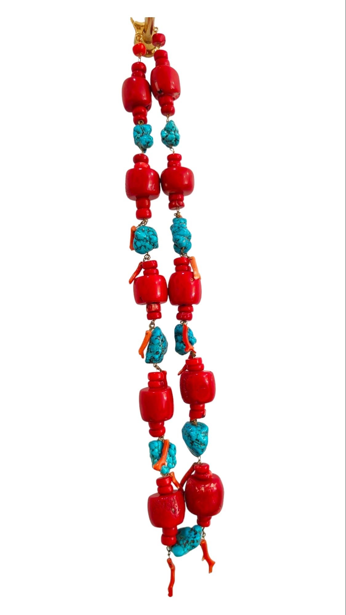 Huge Turquoise And Red Coral Necklace 643 g In Good Condition For Sale In Madrid, ES