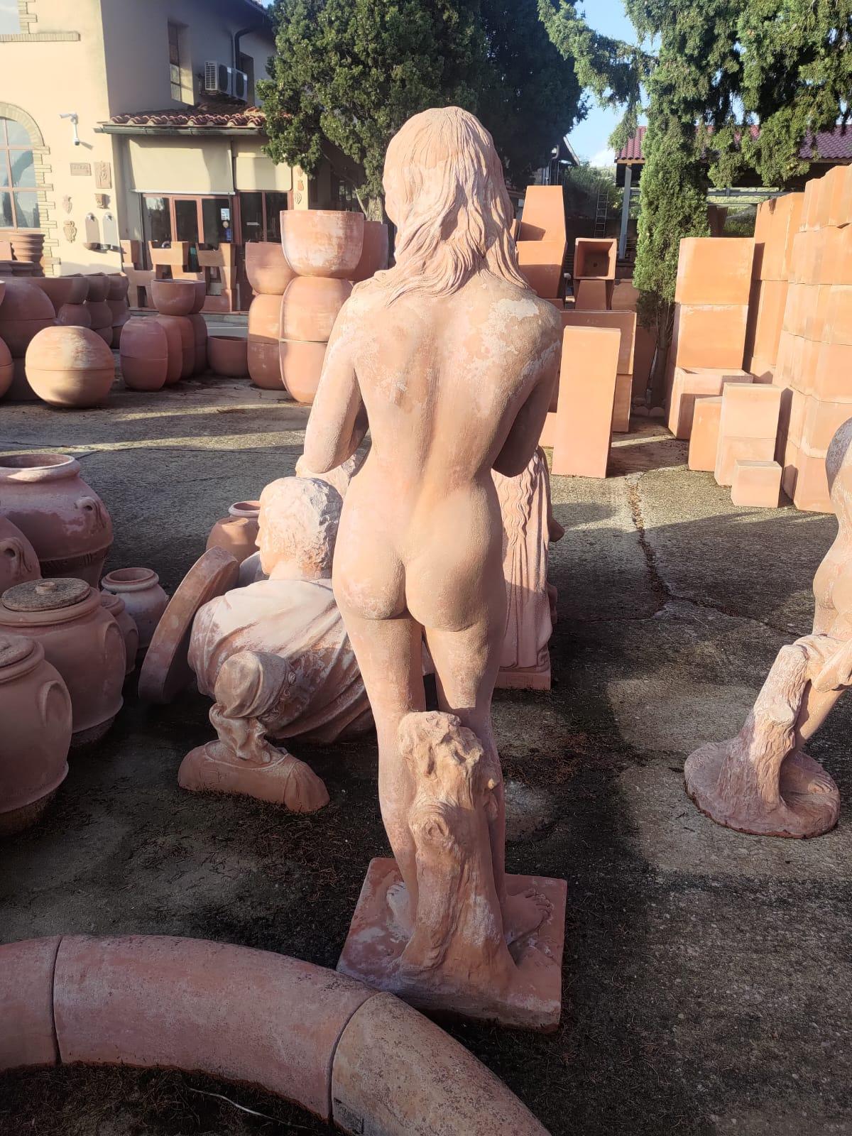 Terre cuite Grande statue toscanne en terre cuite - 135 cm en vente