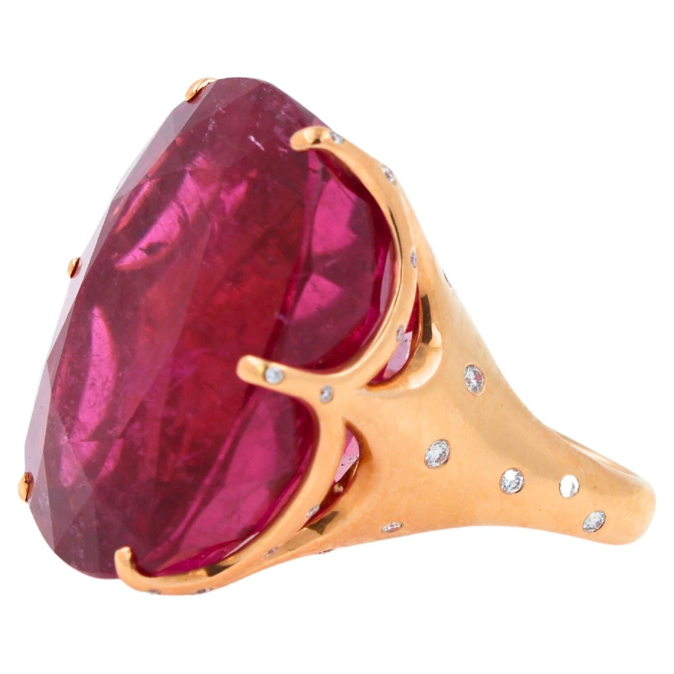 Women's or Men's Huge Unique 110 Carats Red Pink Maroon Rubellite 18k Rose Gold Diamond Ring For Sale