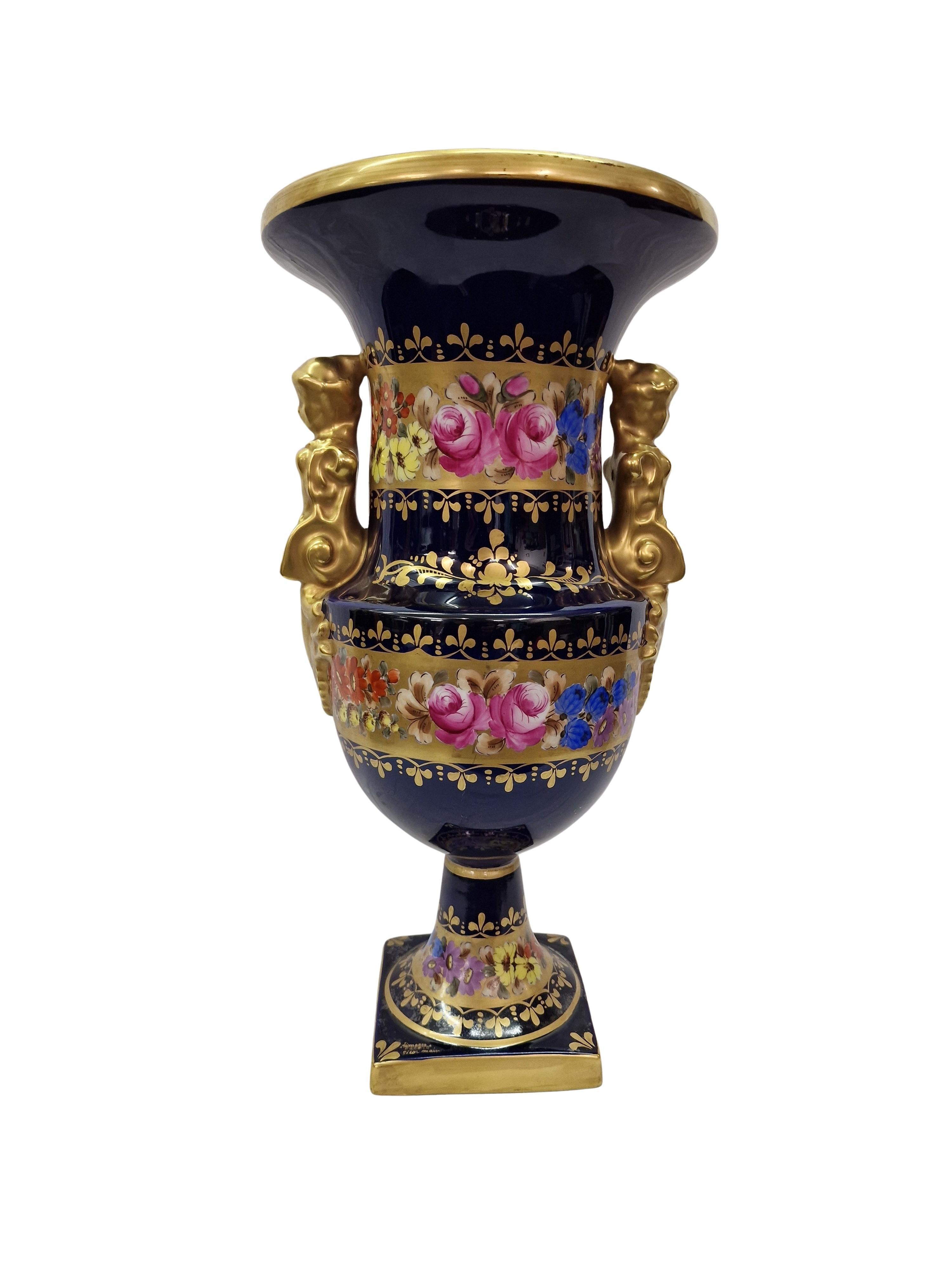 Mid-Century moderno vaso enorme, vaso a cratere, dipinto a mano, firmato, anni '50, Limoges, Francia in vendita