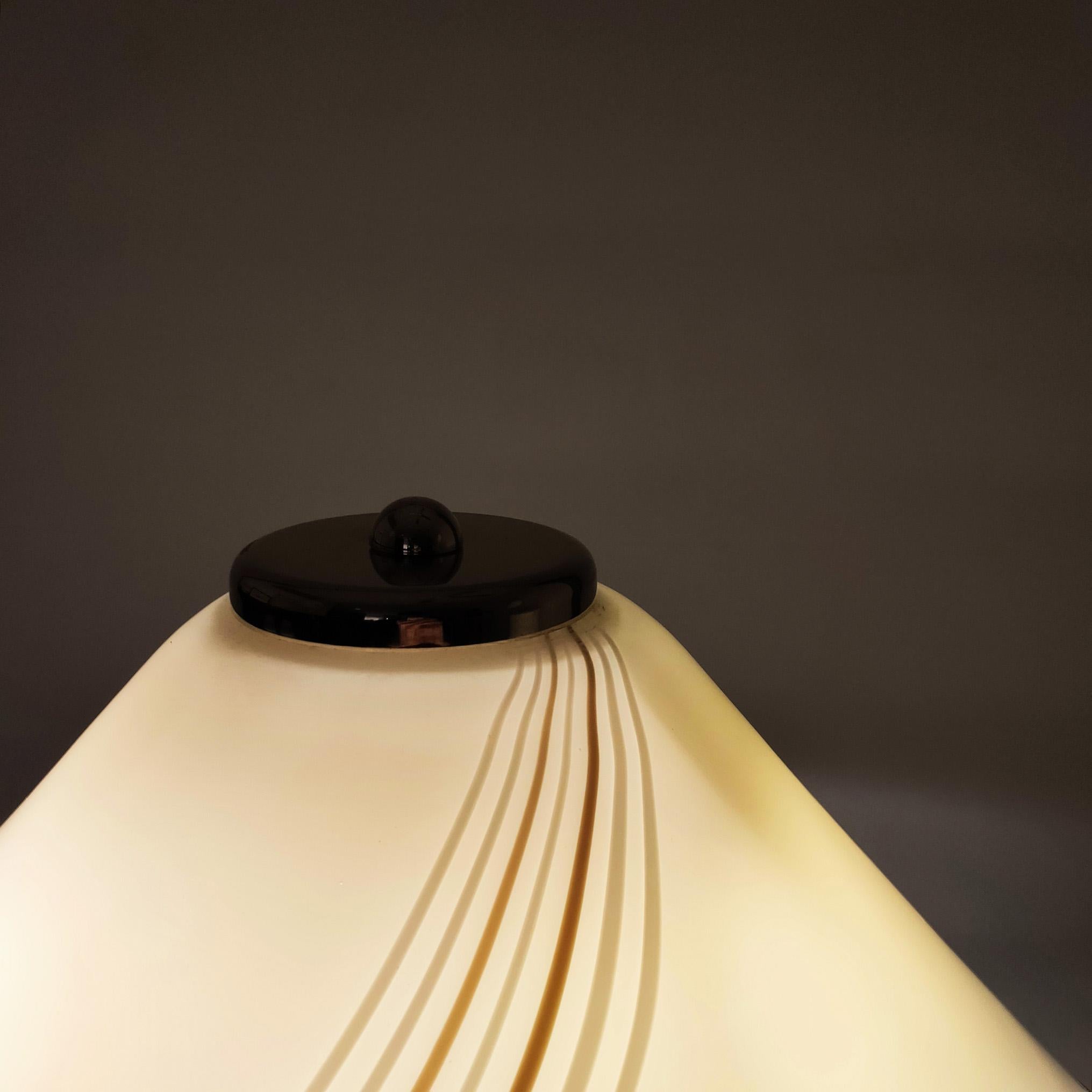 Huge Venini Post-Modern handl-blown murano glass table lamp. Italy, 1970s For Sale 1