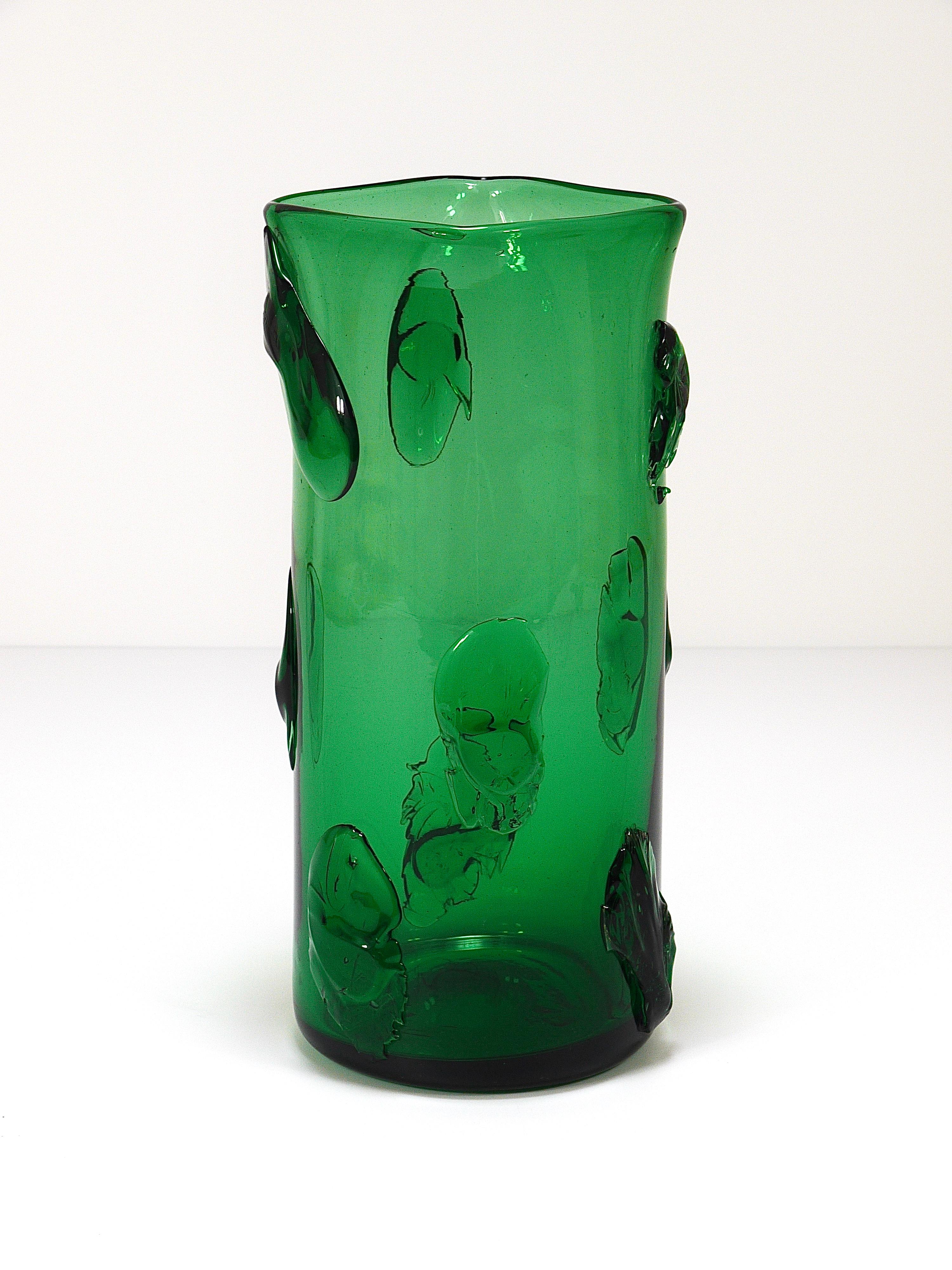 Huge Vetro Verde di Empoli Green Glass Vase, Italy, 1960s For Sale 12