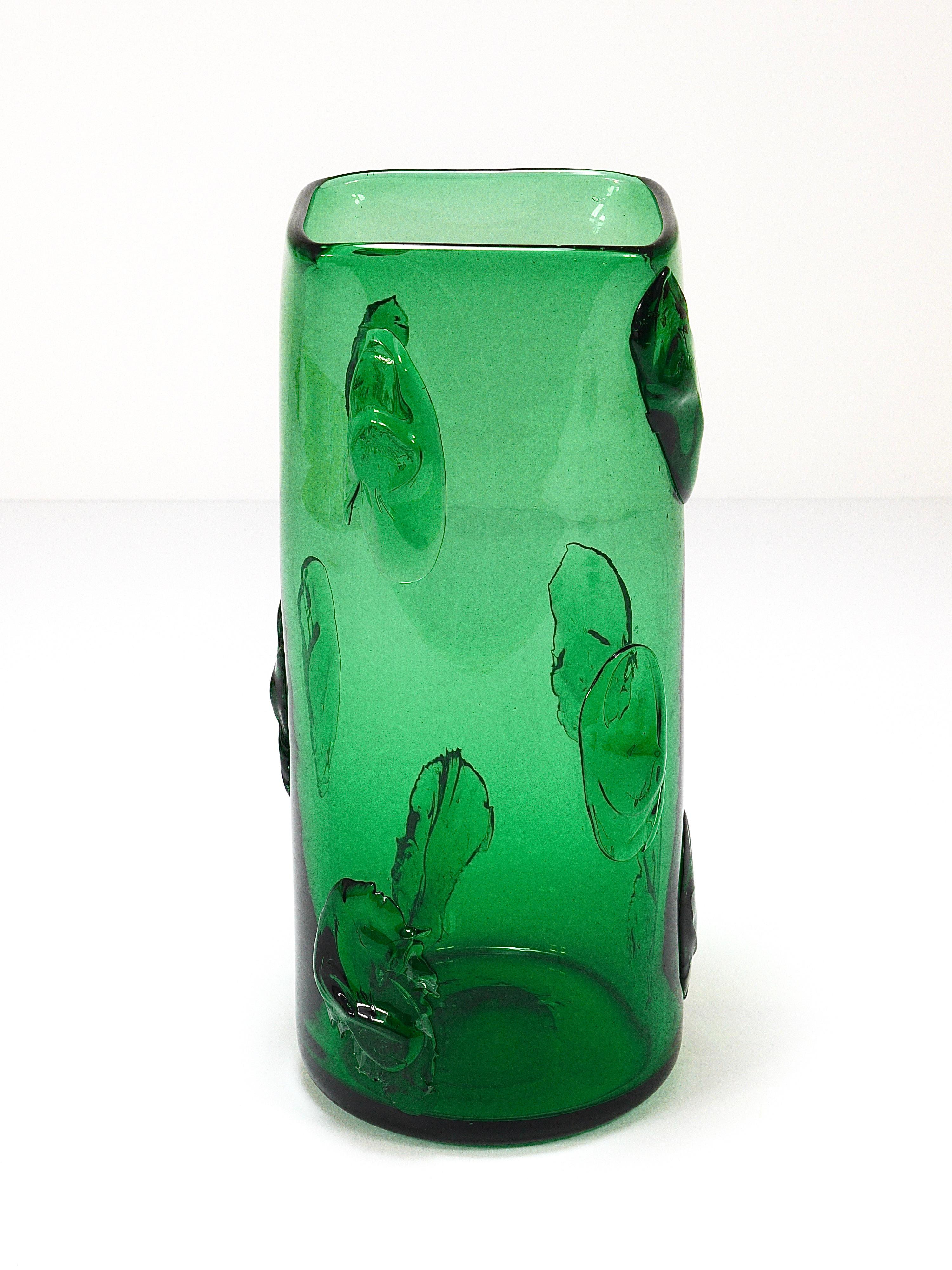Mid-Century Modern Huge Vetro Verde di Empoli Green Glass Vase, Italy, 1960s For Sale