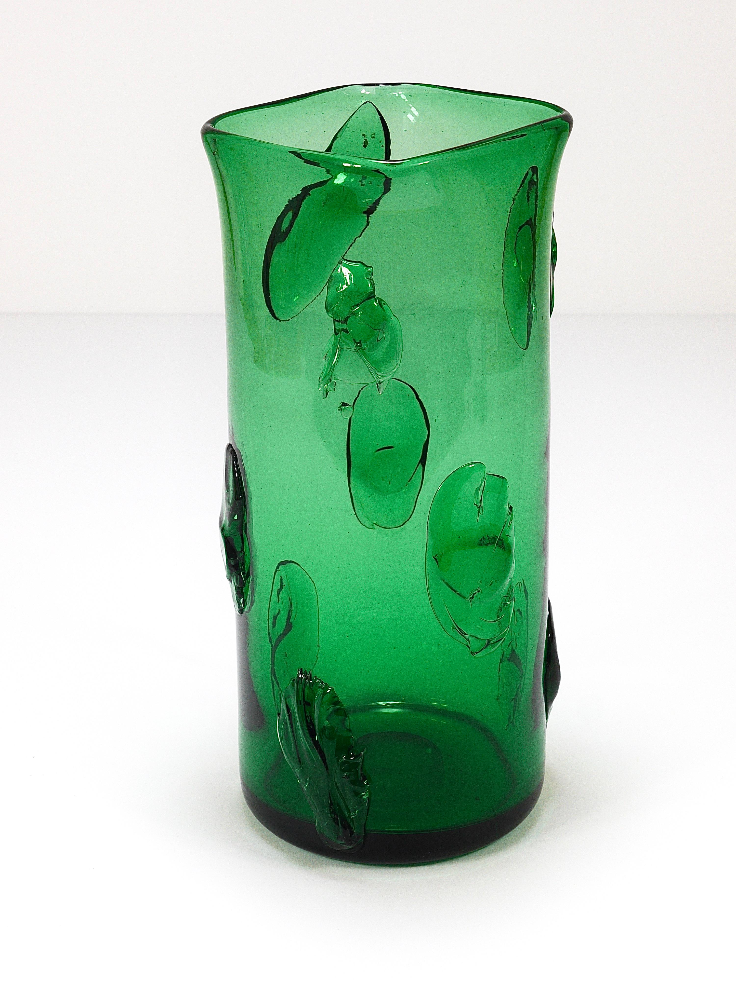 Huge Vetro Verde di Empoli Green Glass Vase, Italy, 1960s For Sale 2