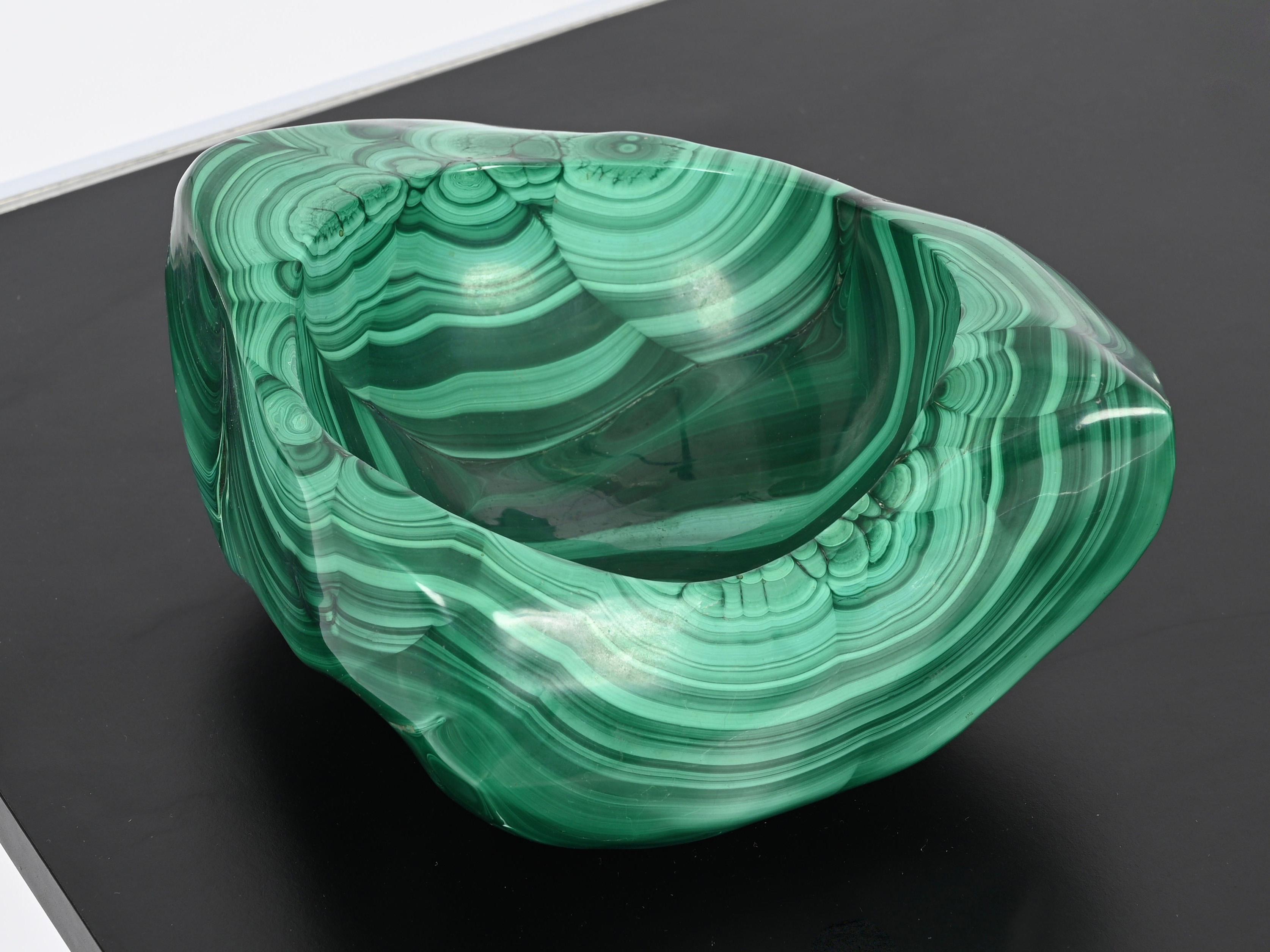 Vide-Poche ou bol en marbre italien vert malachite, Italie, années 1970 en vente 4