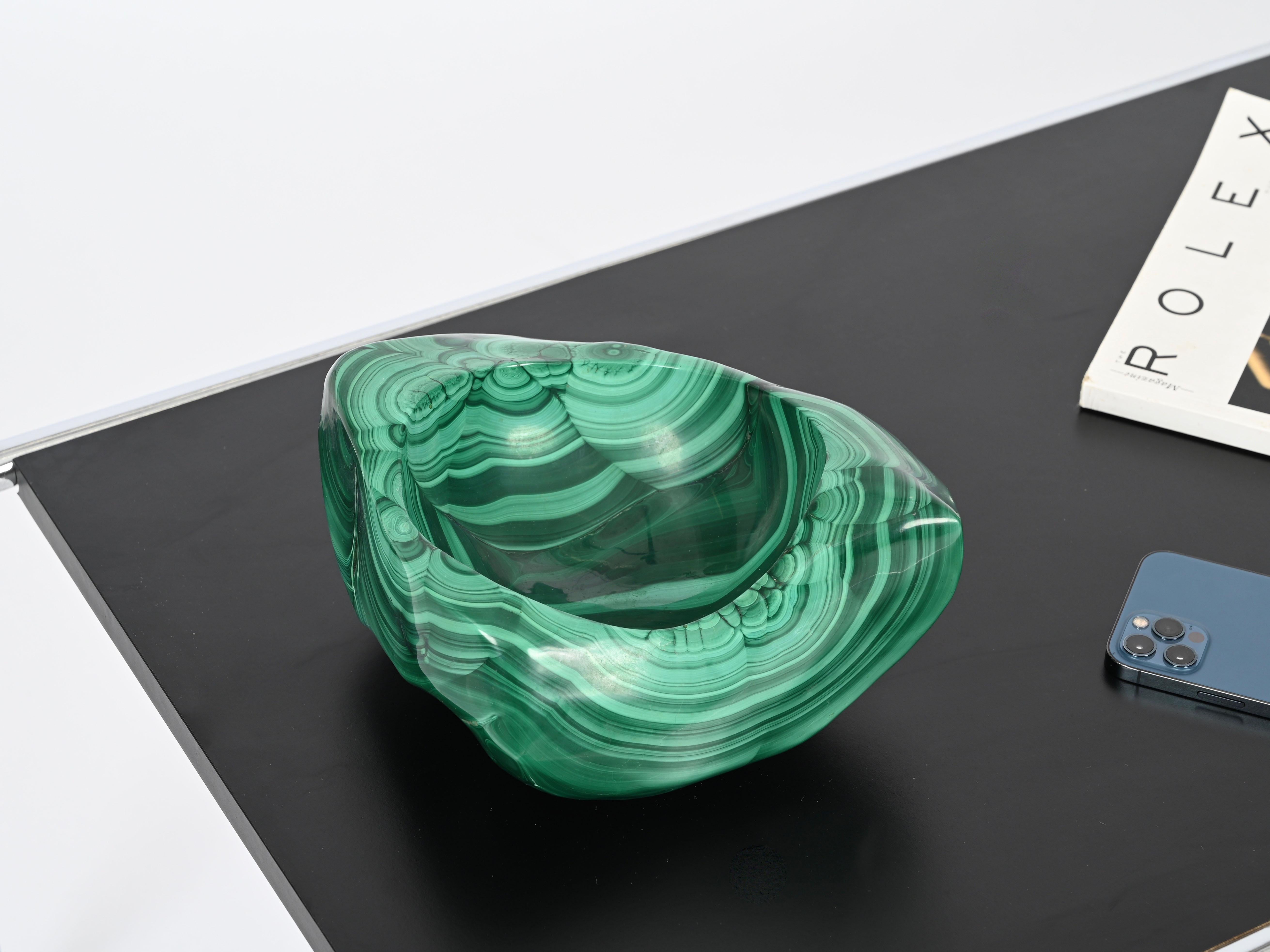 Vide-Poche ou bol en marbre italien vert malachite, Italie, années 1970 en vente 5