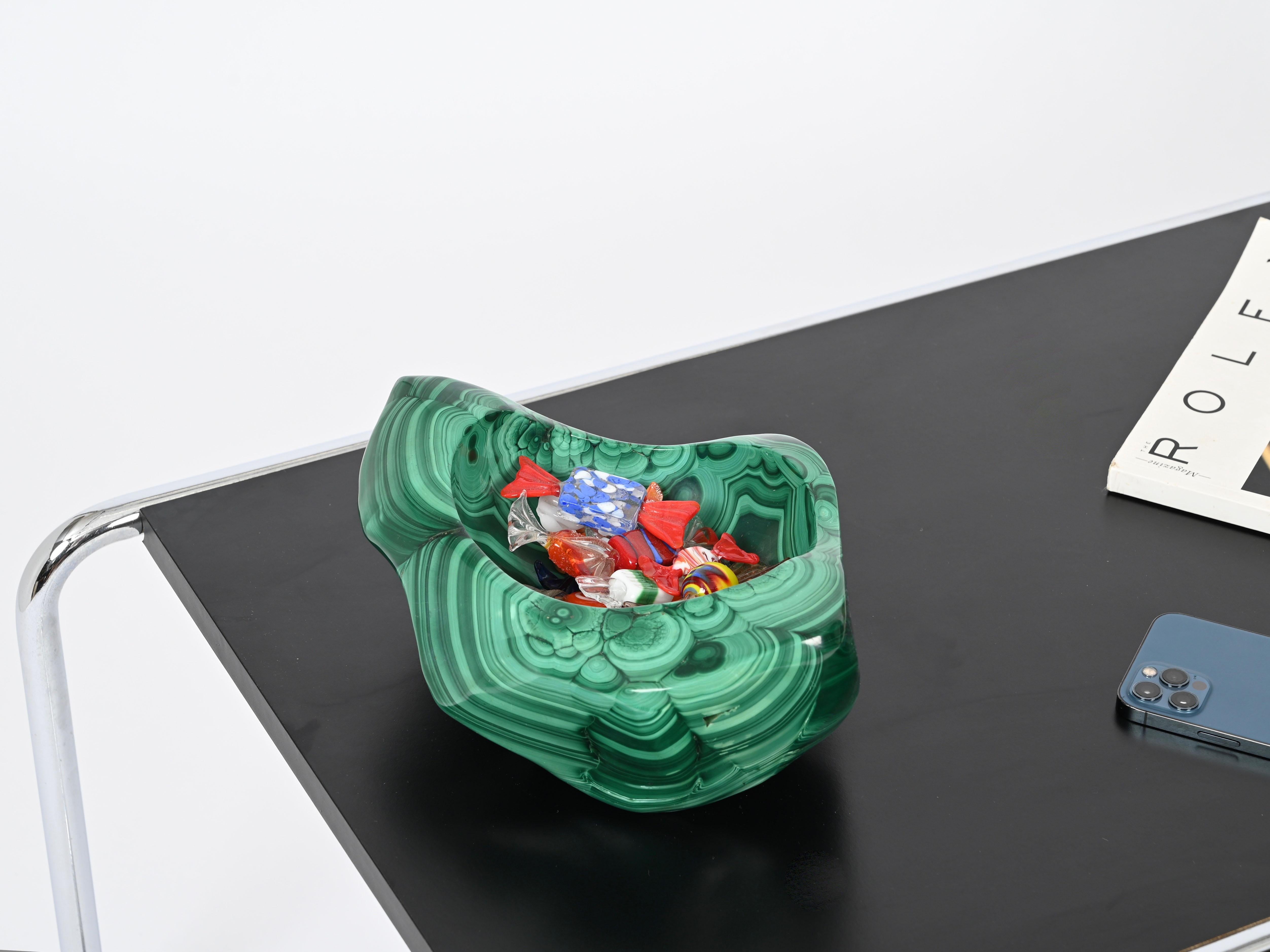 Vide-Poche ou bol en marbre italien vert malachite, Italie, années 1970 en vente 7