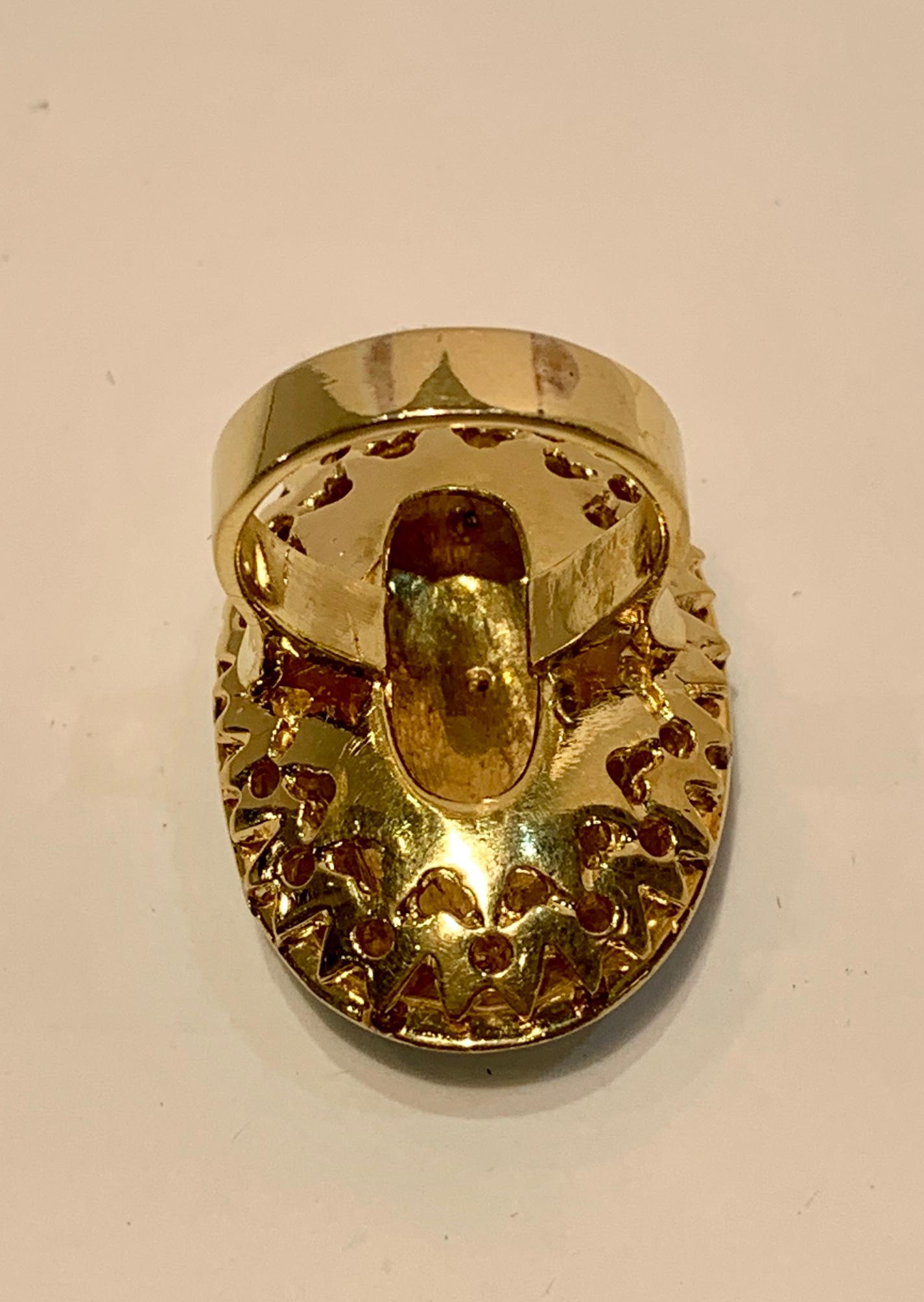 Riesiger Vintage 1970er Persischer Türkis Diamant 18 Karat Gelbgold Cocktail Ring im Angebot 9