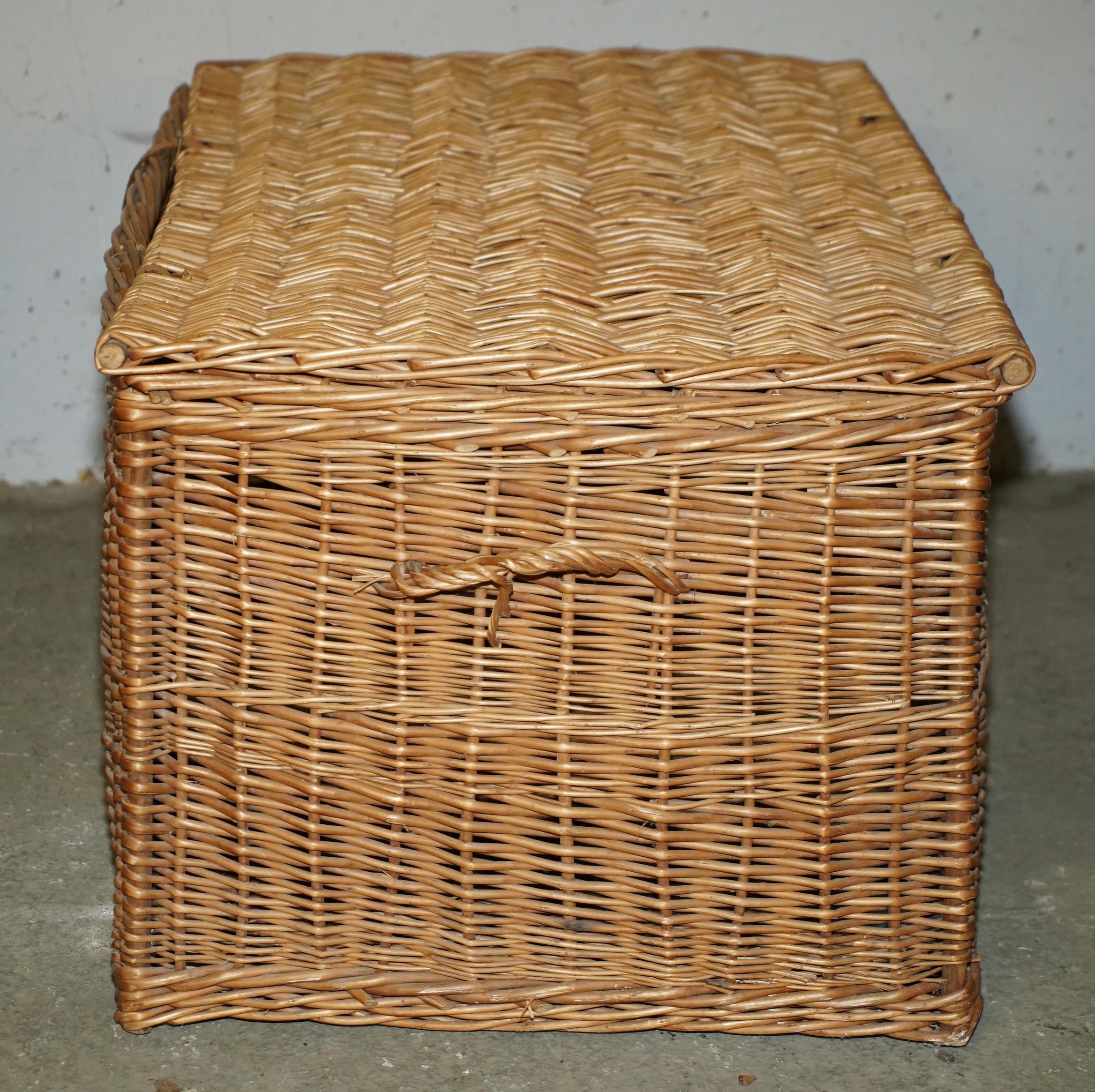 ENORME CESTINO IN VETRINA DI FORTNUM & Mason DEL PRIMO SECOLO 93X63cm CESTINO PER LA LOG STORAGE in vendita 1
