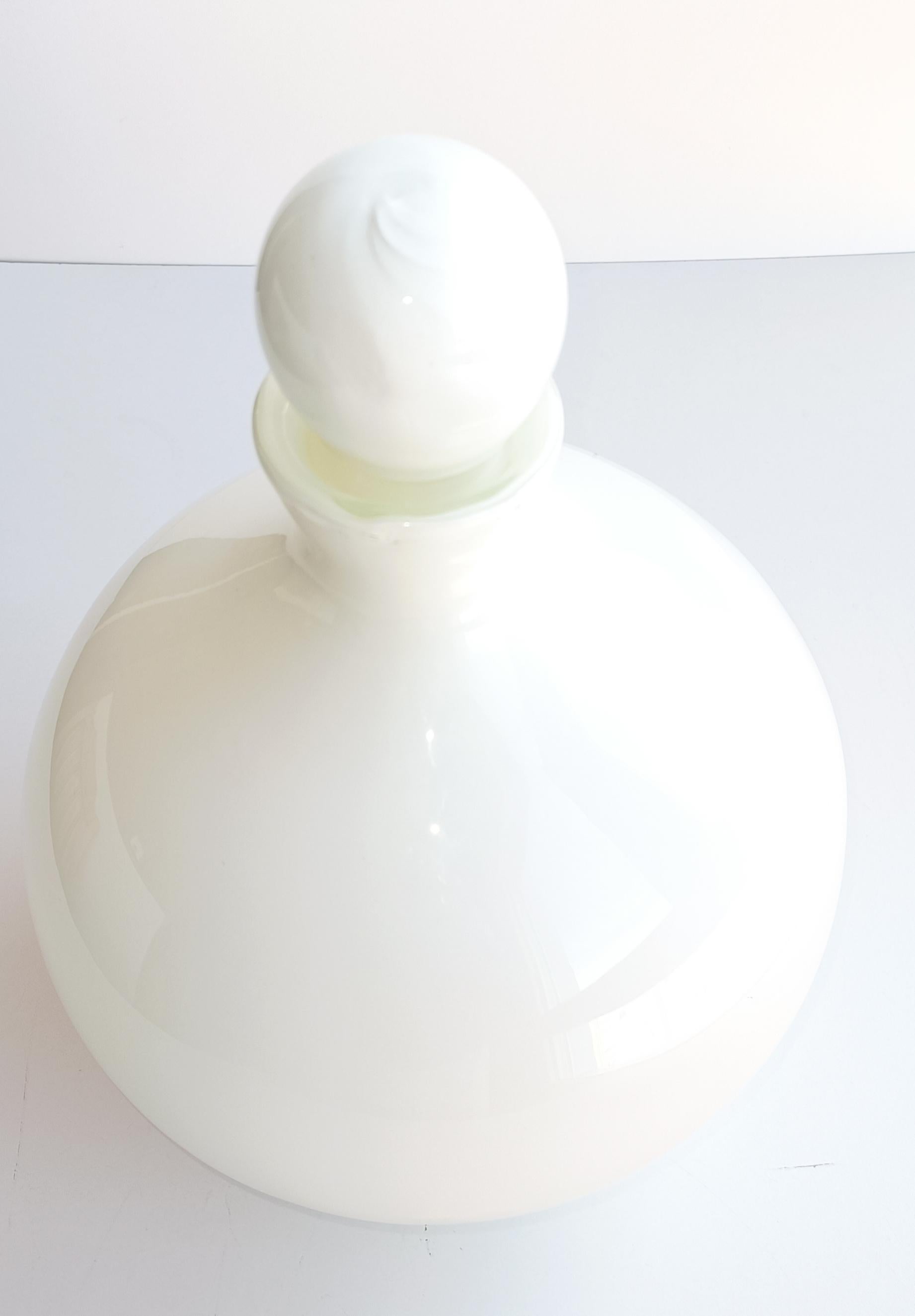 Huge Vintage French Style Mid Century Murano Pearl White Glass Bottle, 1960s  In Excellent Condition For Sale In VALENCIA, ES