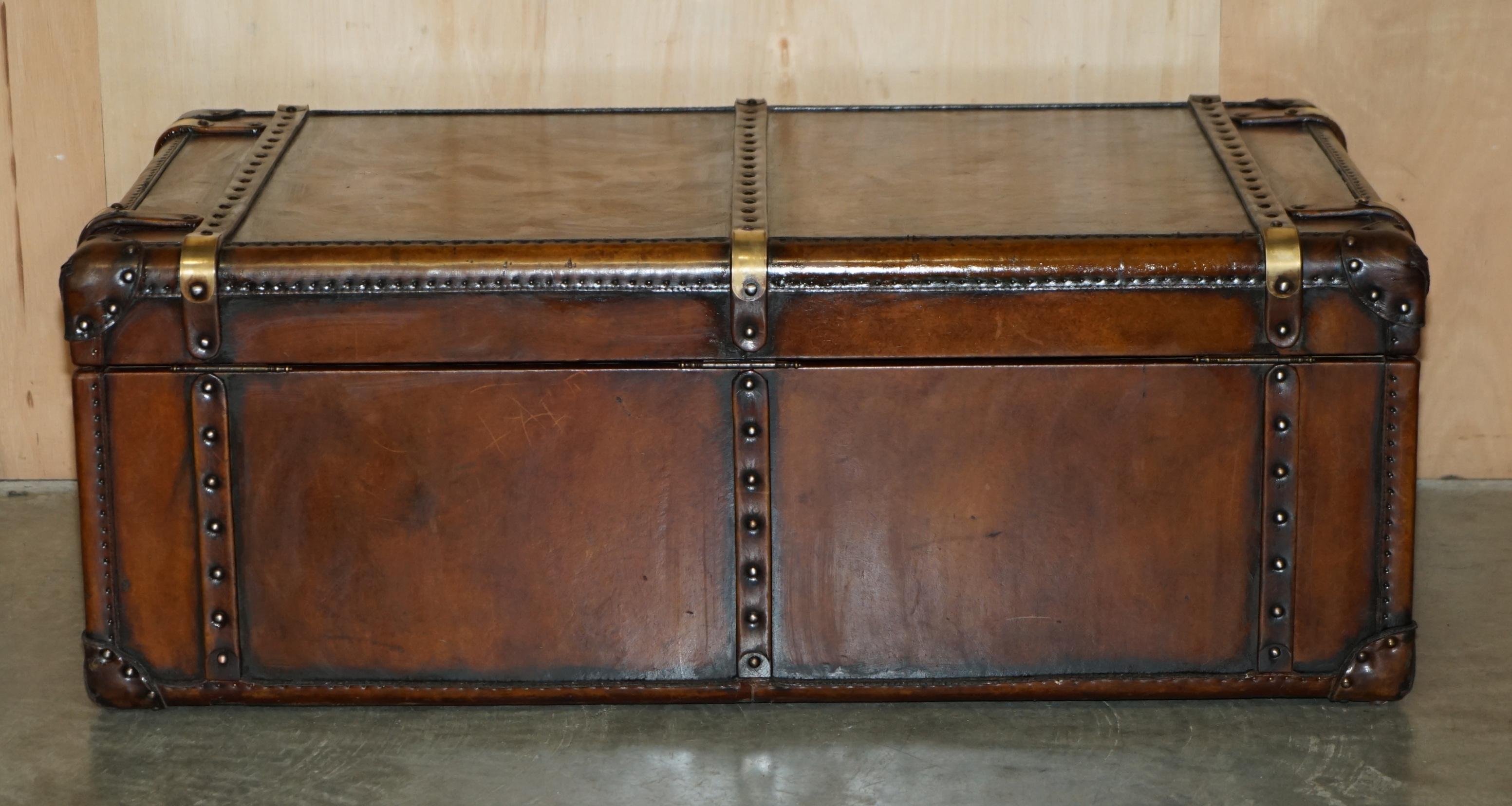 HUGE ViNTAGE FULLY RESTORED BROWN LEATHER STORAGE TRUNK COFFEE COCKTAIL TABLE For Sale 6
