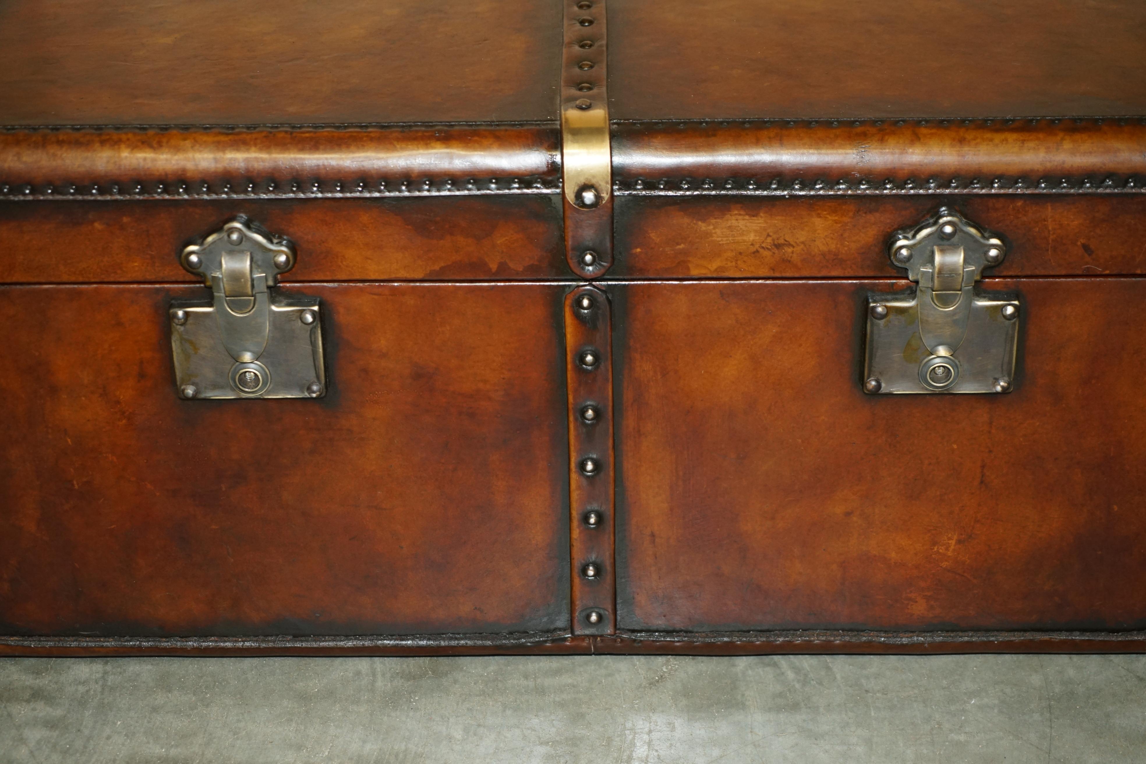 Brass HUGE ViNTAGE FULLY RESTORED BROWN LEATHER STORAGE TRUNK COFFEE COCKTAIL TABLE For Sale