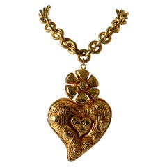 Grand collier Vintage or Christian Lacroix en forme de coeur
