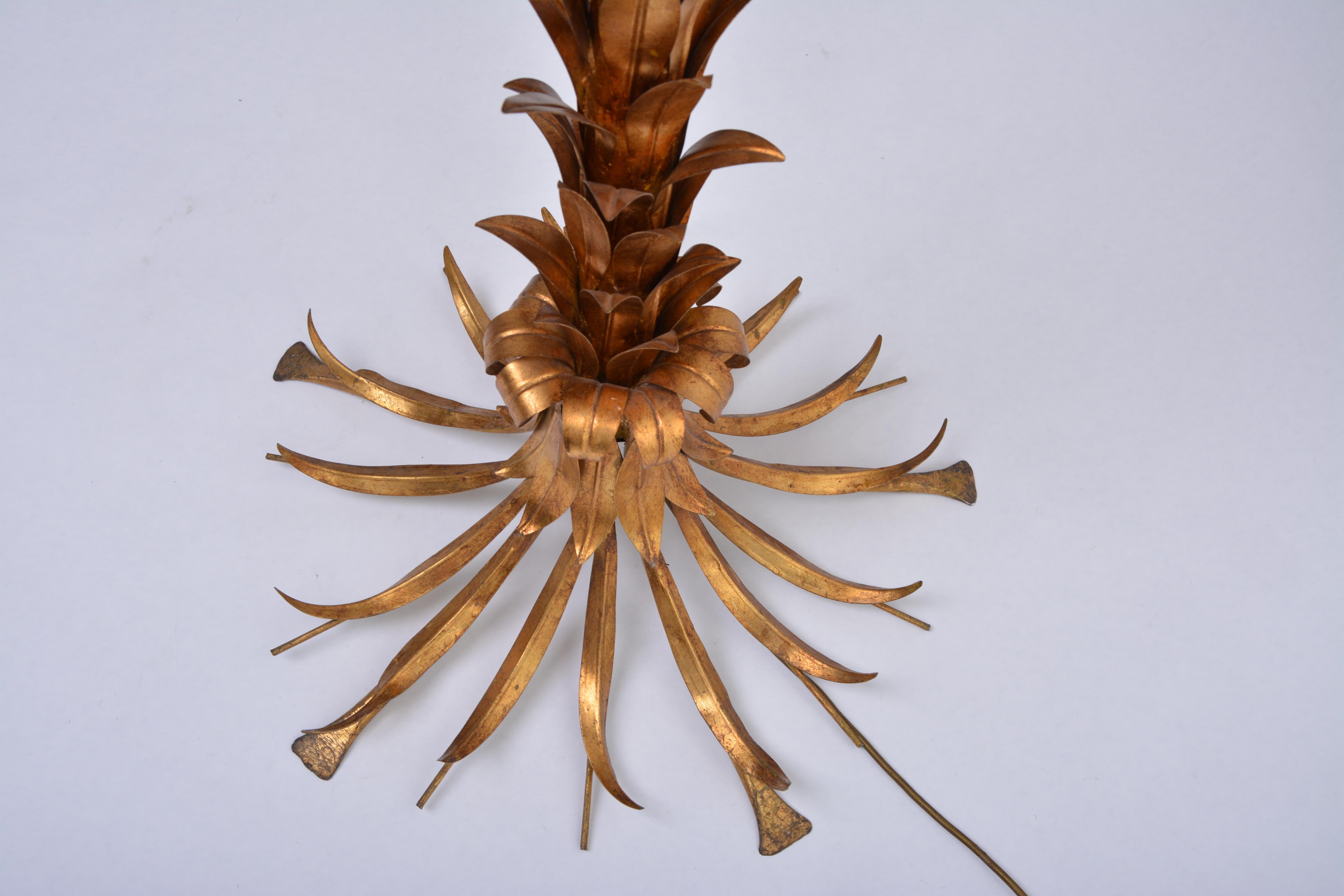 Huge golden Hollywood Regency palm tree floor lamp by Hans Kögl In Good Condition In Berlin, Germany