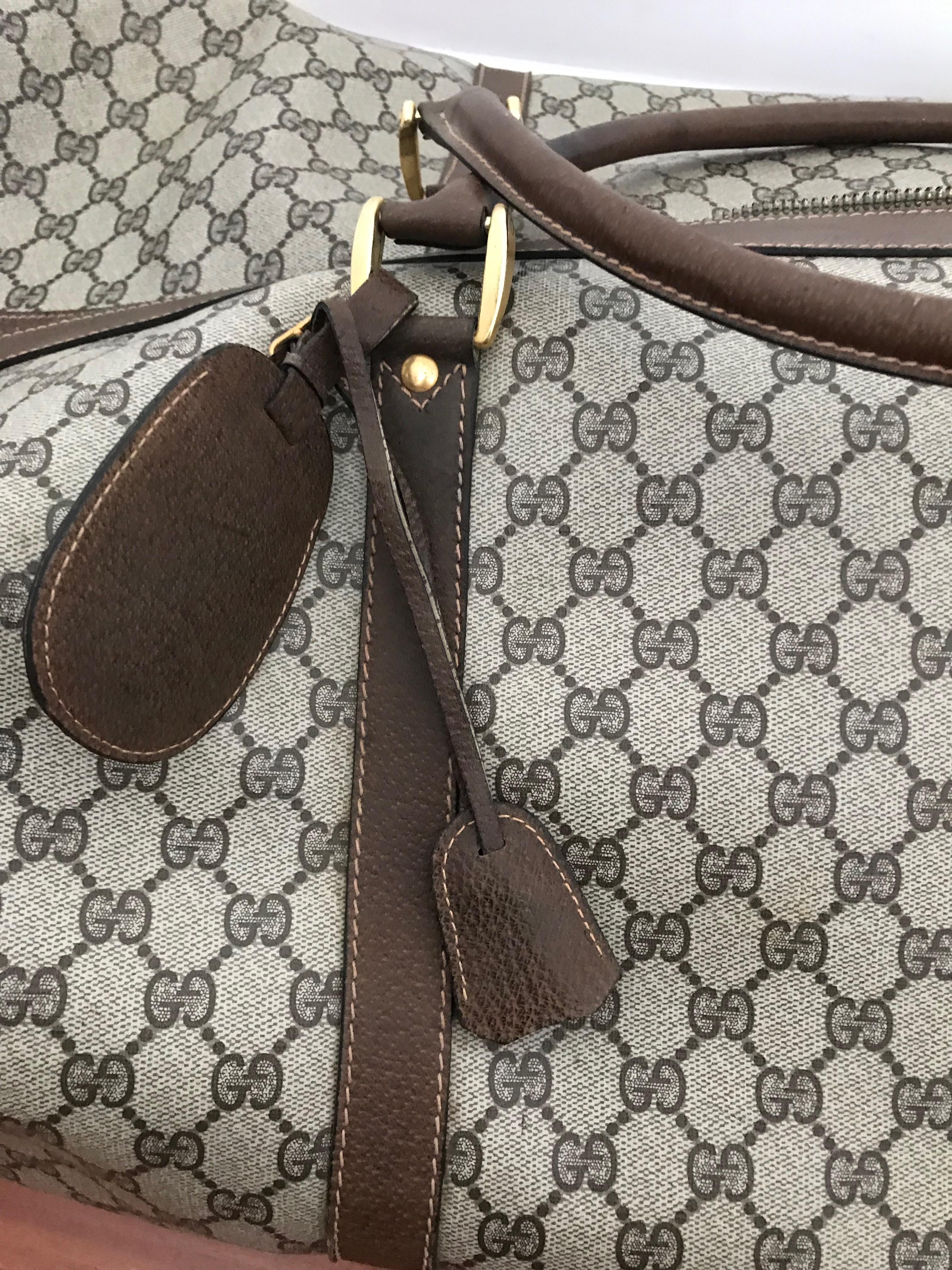 Gucci - Superbe sac à dos vintage à monogrammes Bon état à North Bergen, NJ