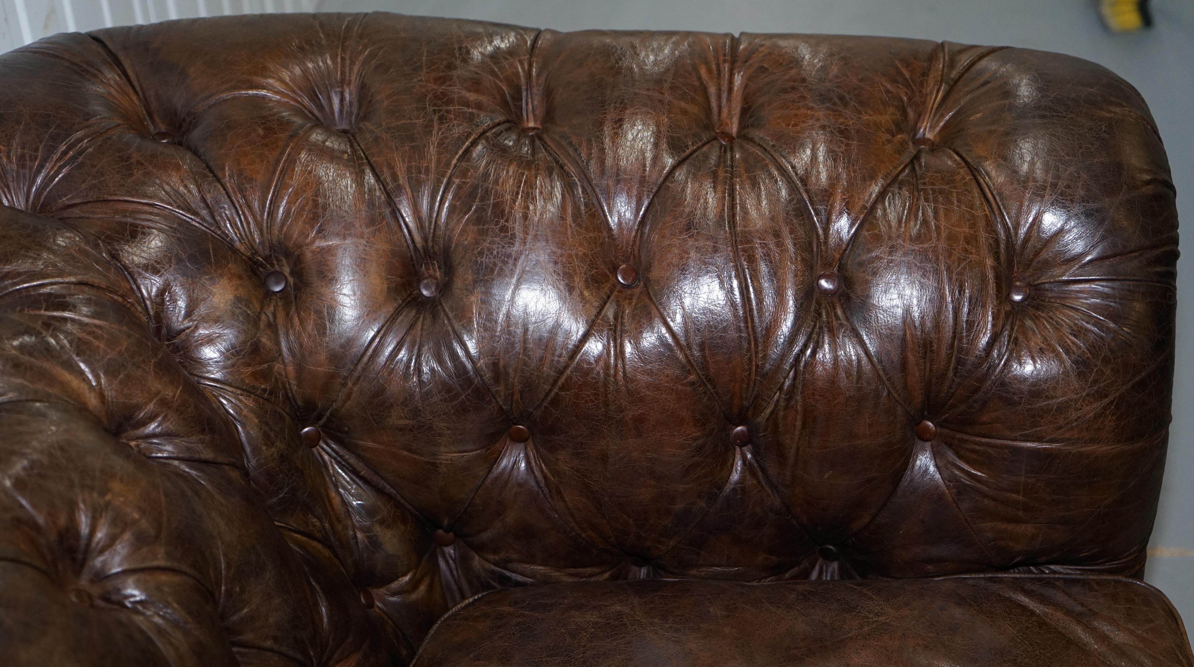 Huge Vintage Heritage Leather Wide Chesterfield Brown Leather Armchair 1