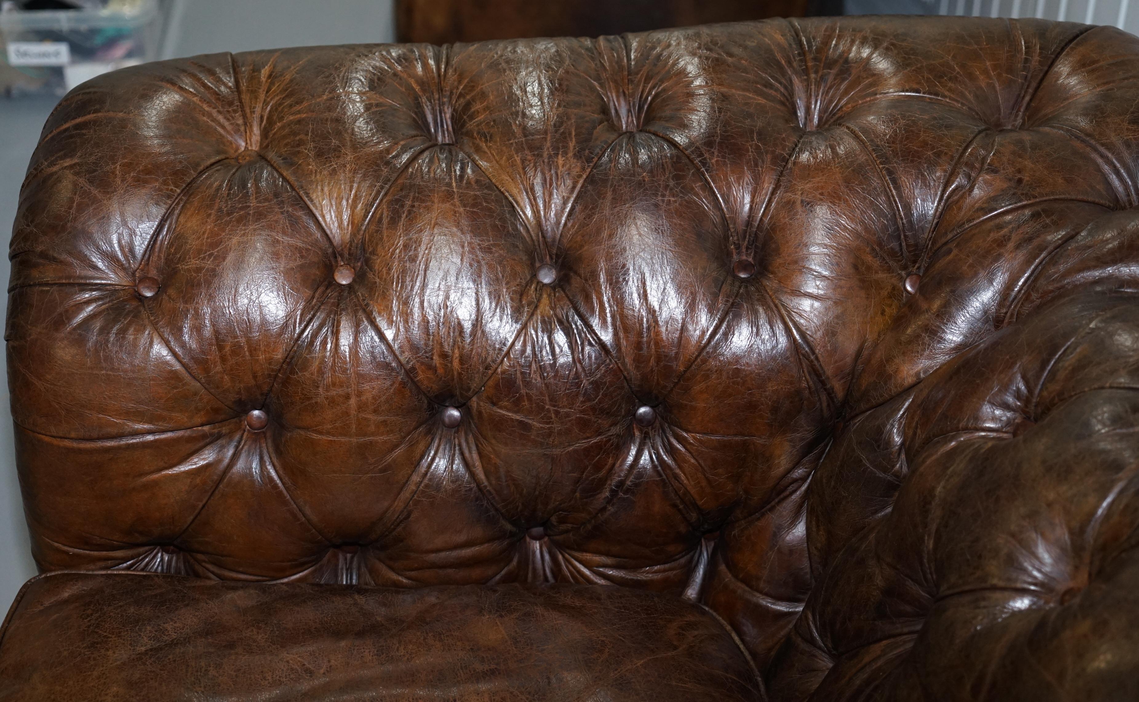 Huge Vintage Heritage Leather Wide Chesterfield Brown Leather Armchair 3