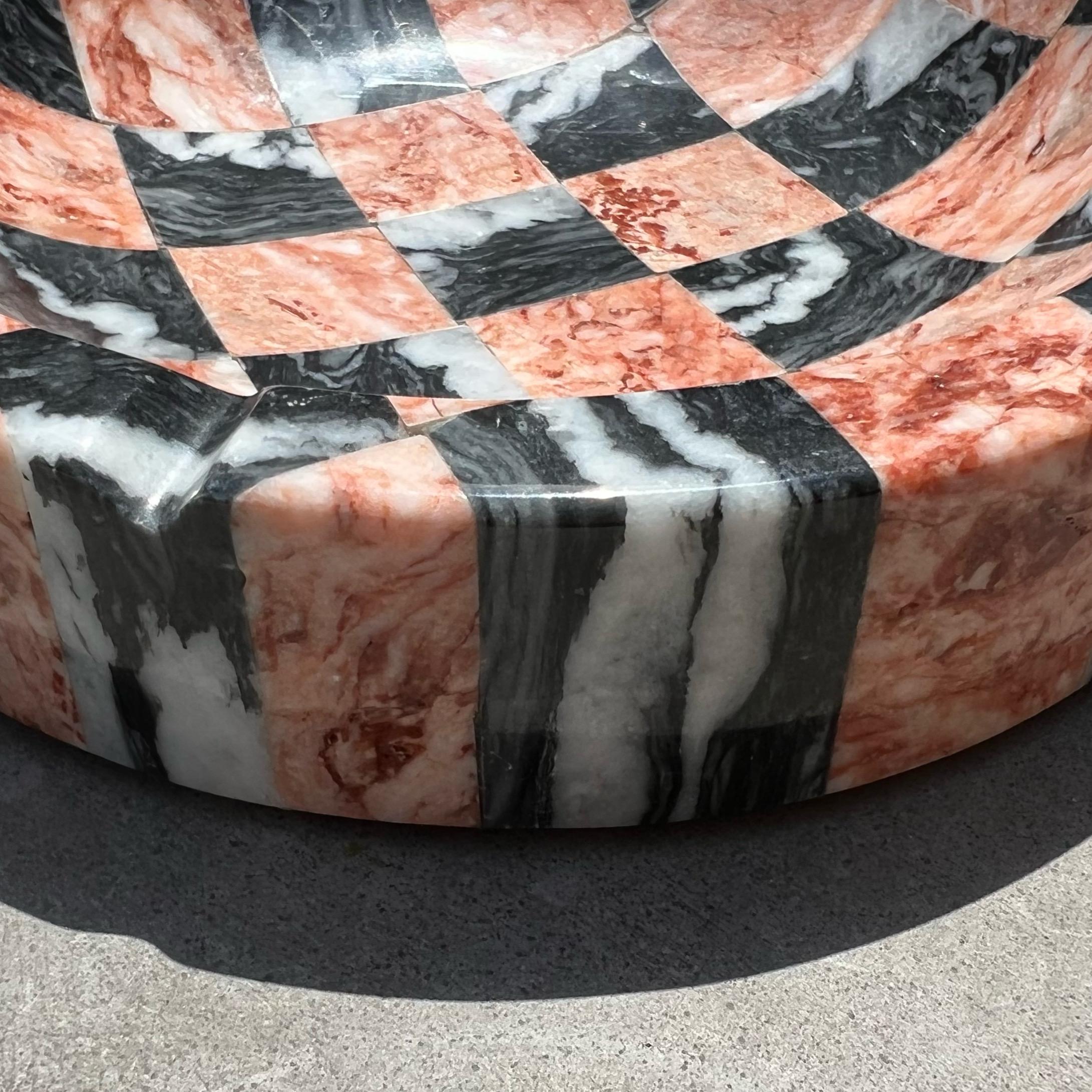 Huge Vintage Italian Checkered Pink Marble Ashtray / Catchall, 1960s In Good Condition In View Park, CA