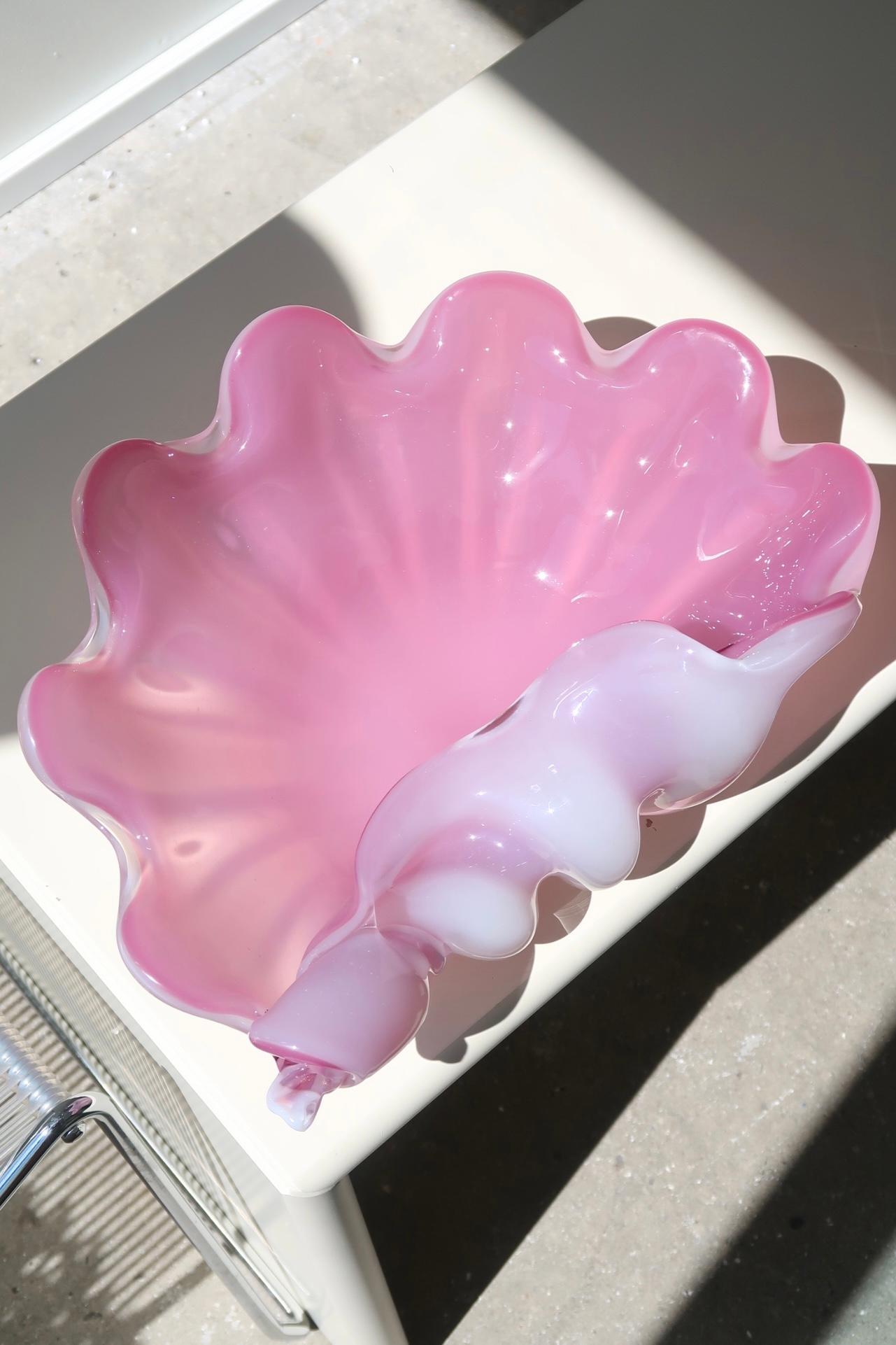 Huge Vintage Italian Murano 1960 Bubble Gum Pink Alabastro Shell Glass Bowl For Sale 8
