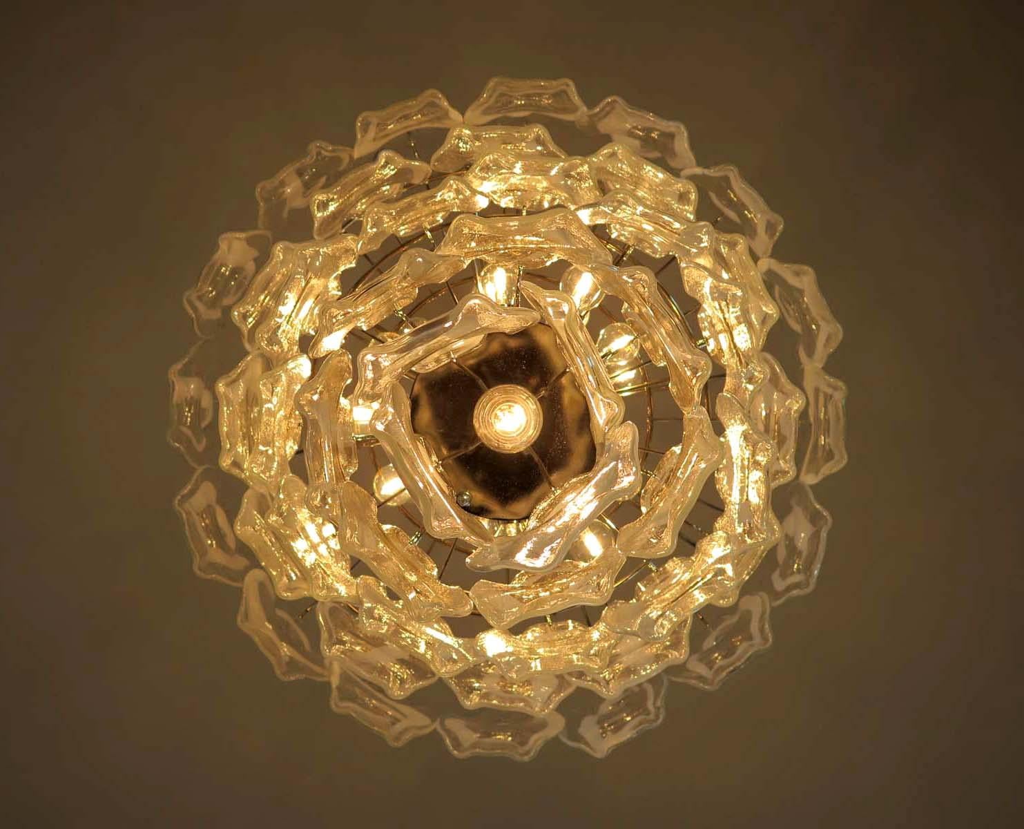Grande lampe de lustre italienne de Murano par Vistosi - 50 verres en vente 3