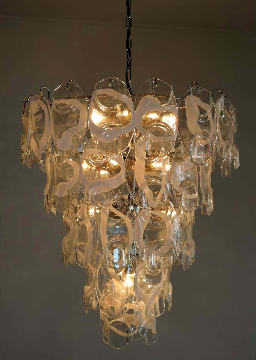 20ième siècle Grande lampe de lustre italienne de Murano par Vistosi - 50 verres en vente