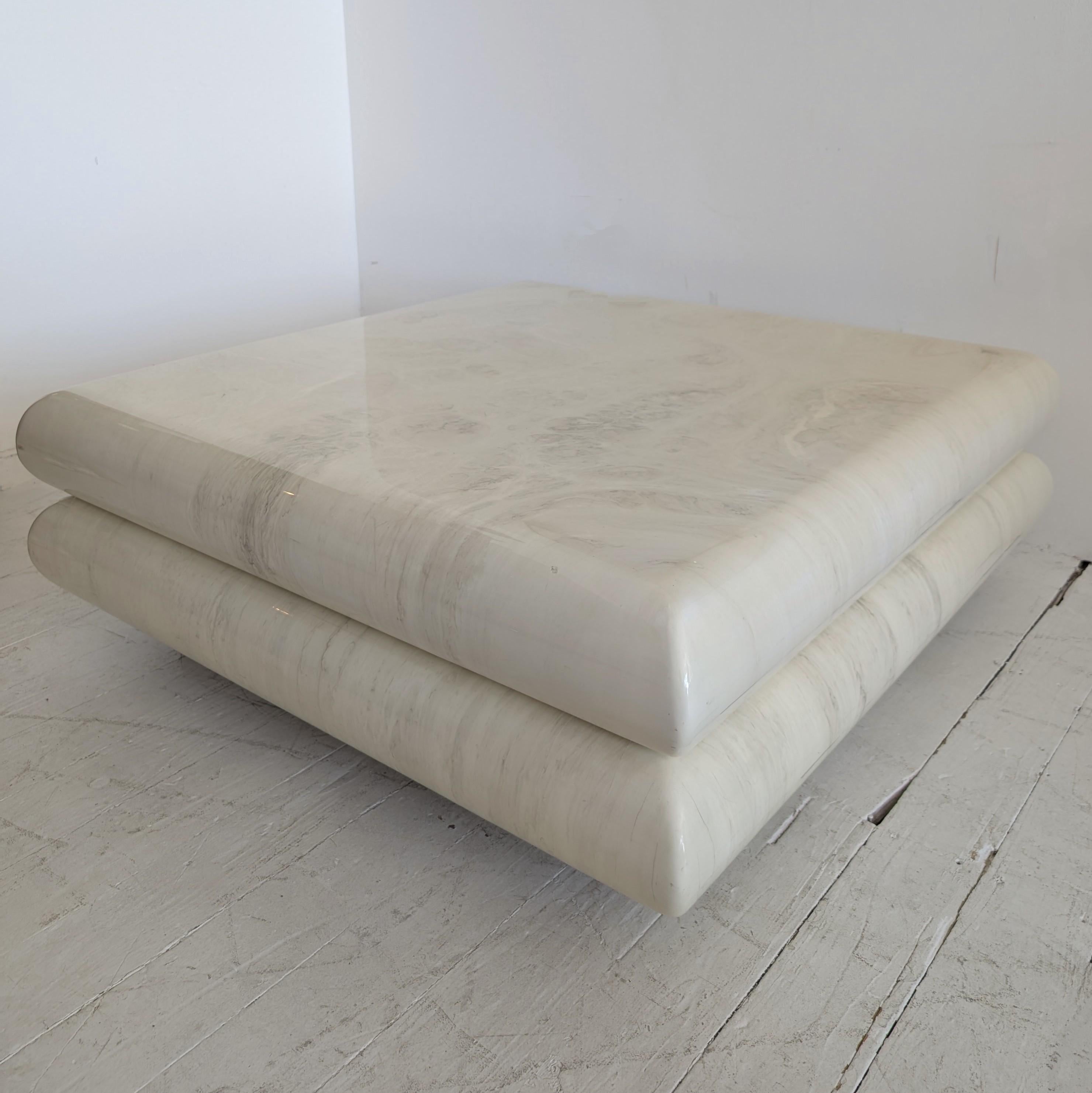 Huge vintage lacquered wood bullnose coffee table Italy 1980s Karl Springer styl en vente 4