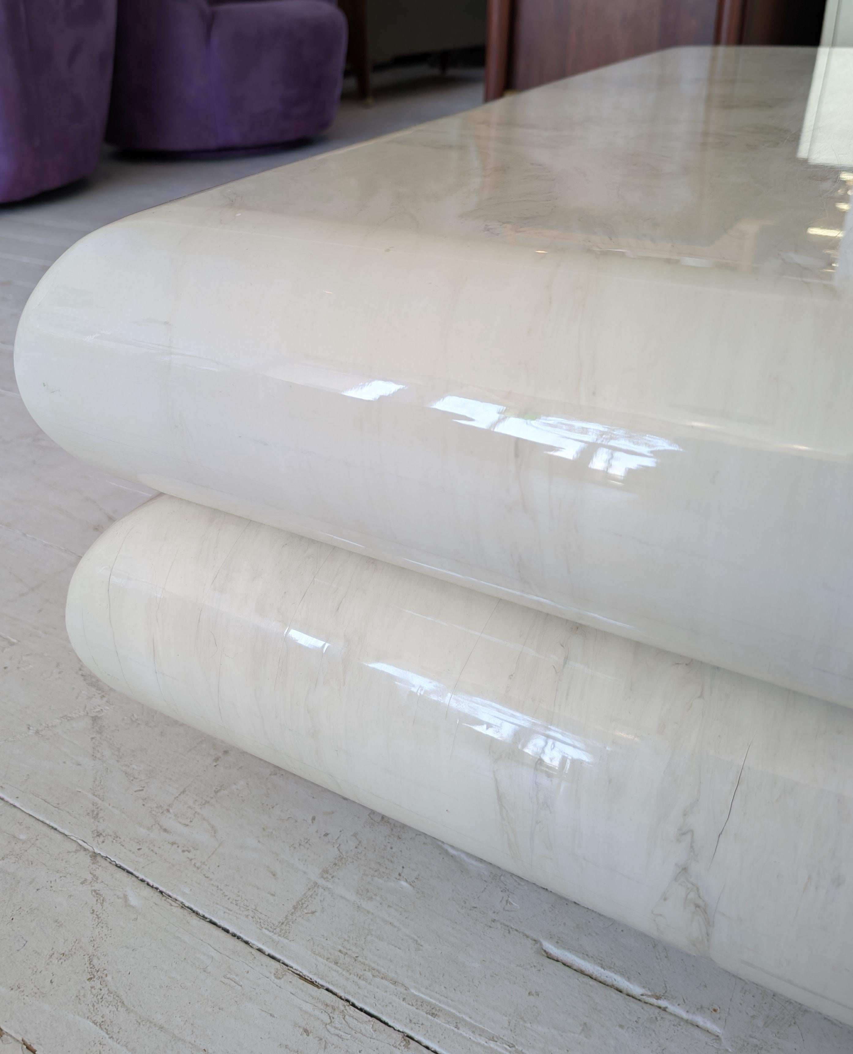 Huge vintage lacquered wood bullnose coffee table Italy 1980s Karl Springer styl en vente 9