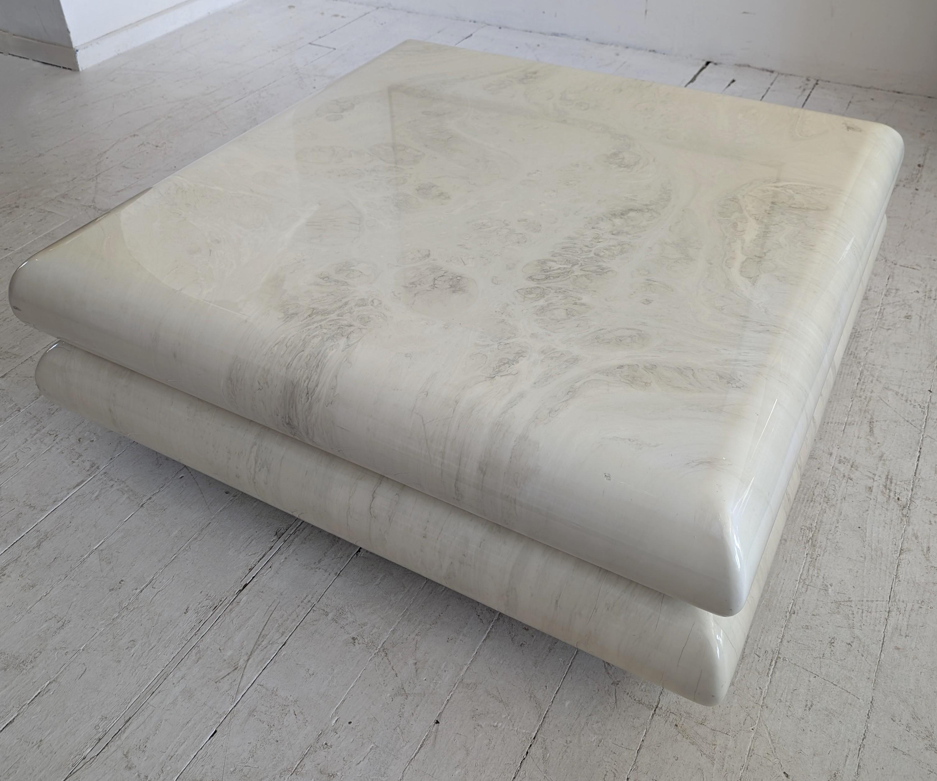 Bois Huge vintage lacquered wood bullnose coffee table Italy 1980s Karl Springer styl en vente