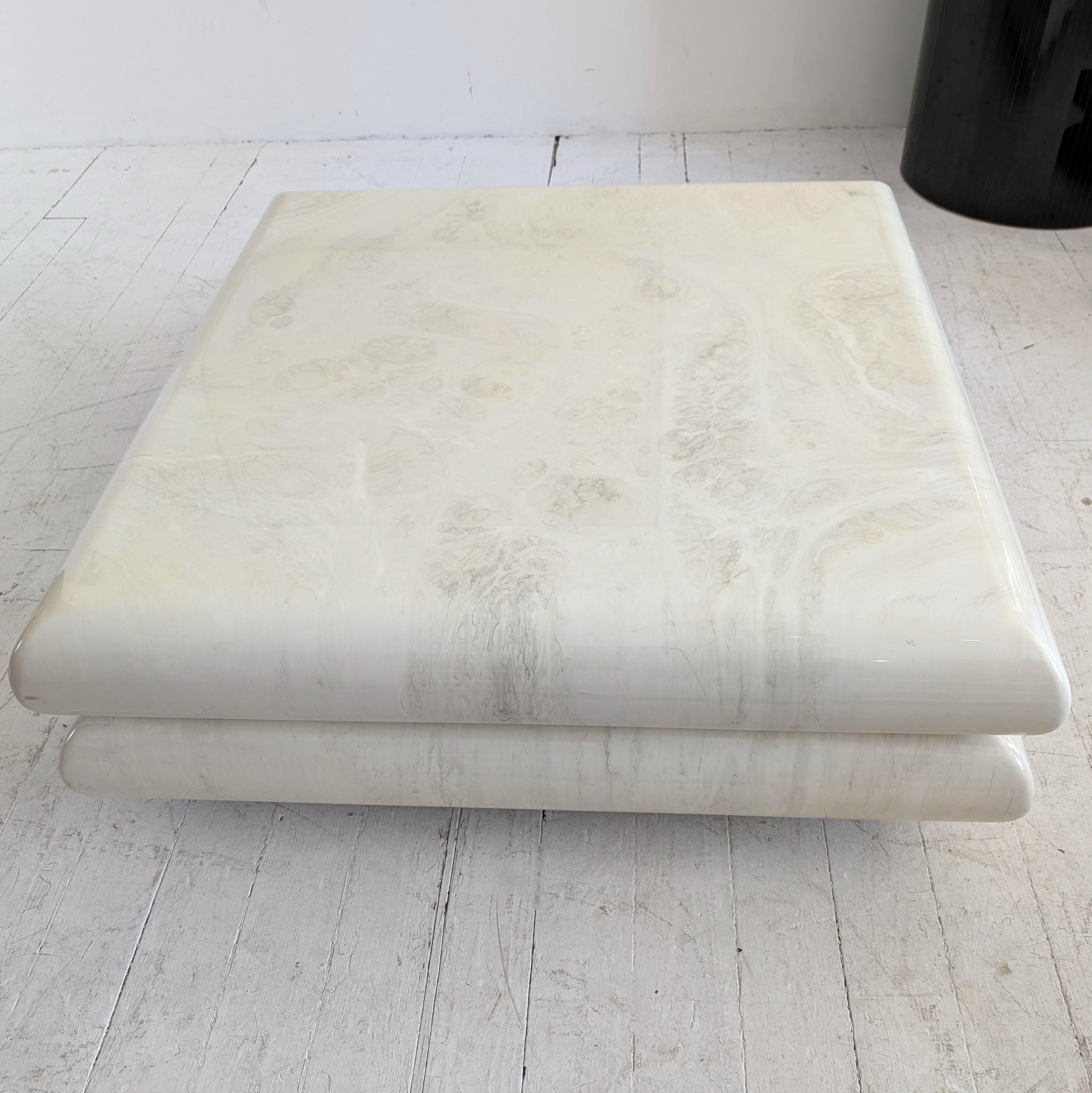 Huge vintage lacquered wood bullnose coffee table Italy 1980s Karl Springer styl en vente 1