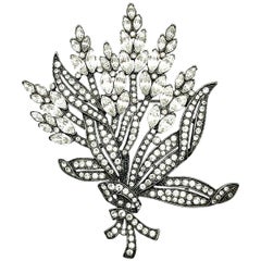 Énorme broche florale Monet en cristal des années 1980