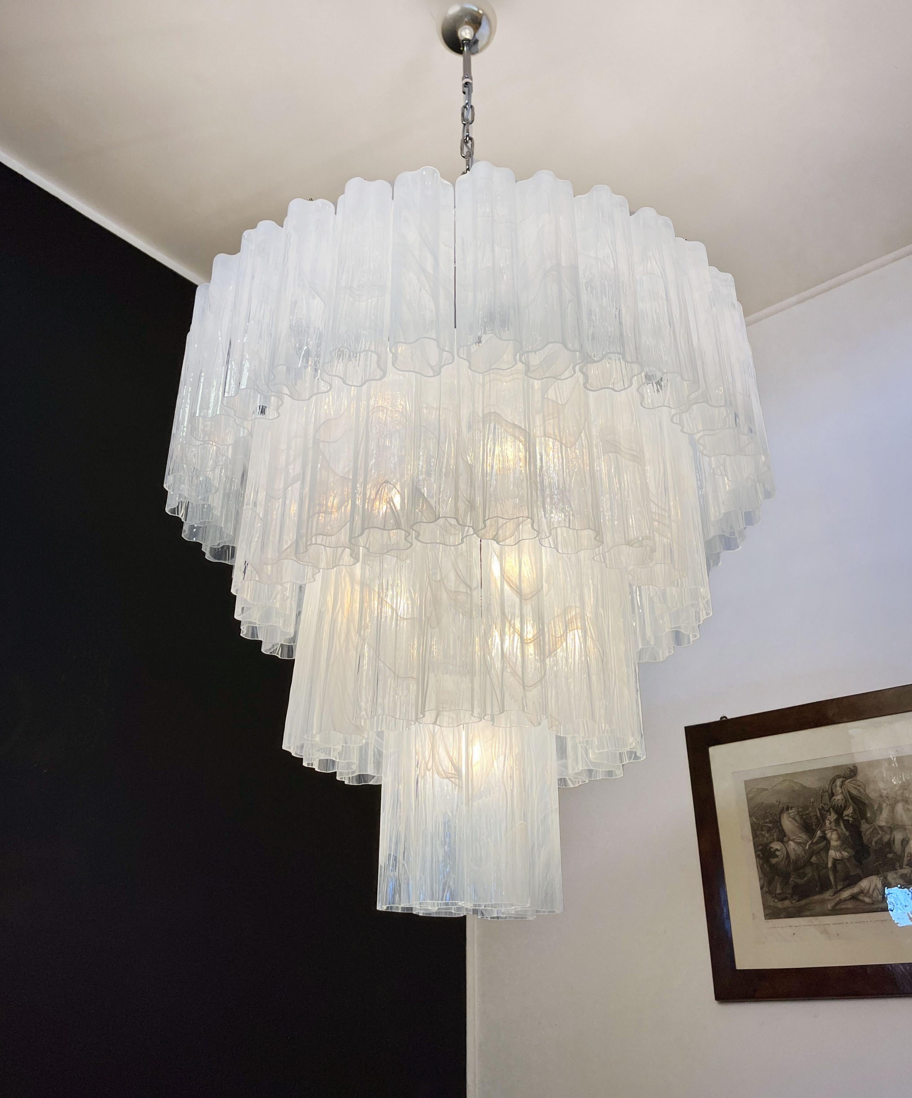 Huge Vintage Murano Glass Tiered Chandelier - 78 ALABASTER WHITE glasses For Sale 4