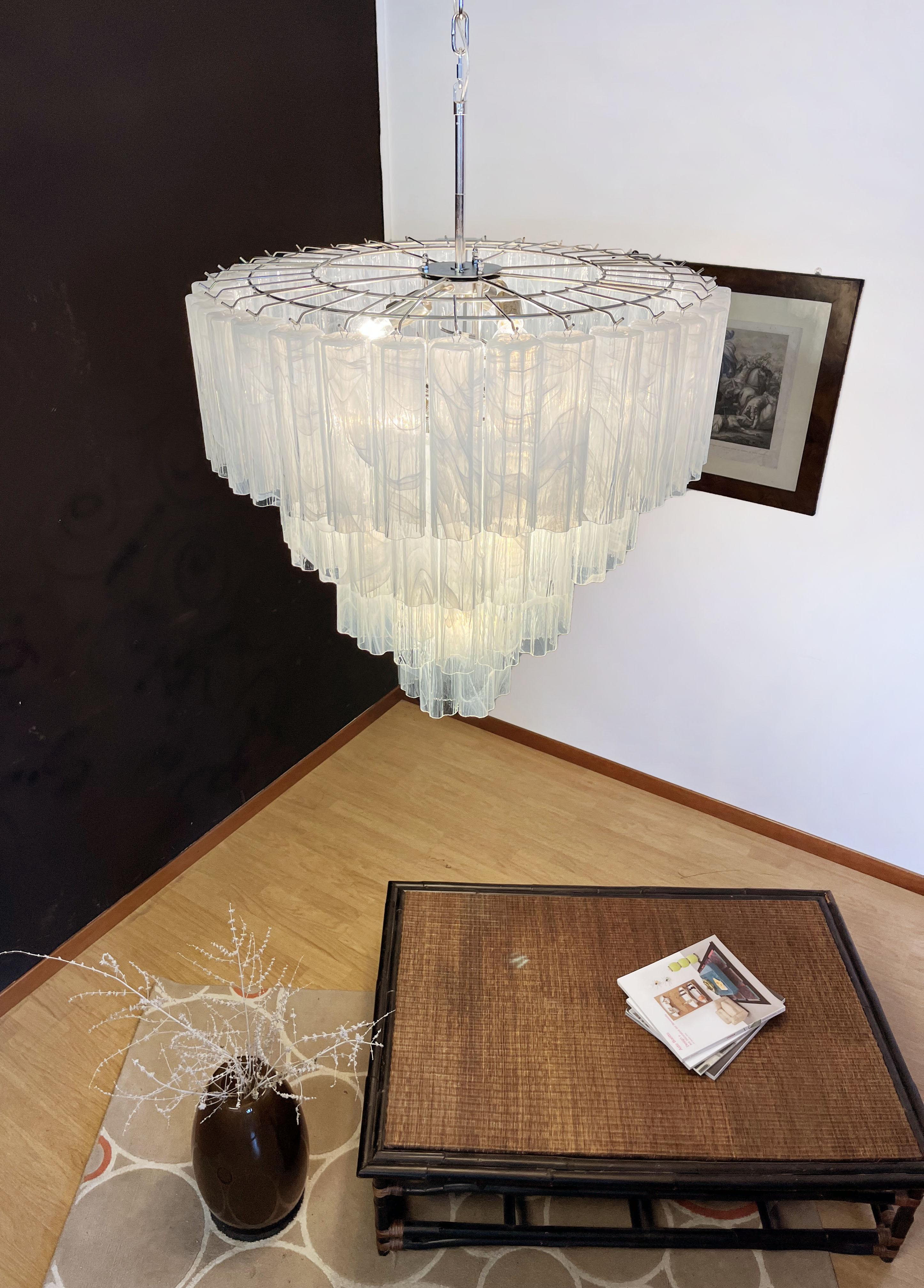 Huge Vintage Murano Glass Tiered Chandelier - 78 ALABASTER WHITE glasses For Sale 9